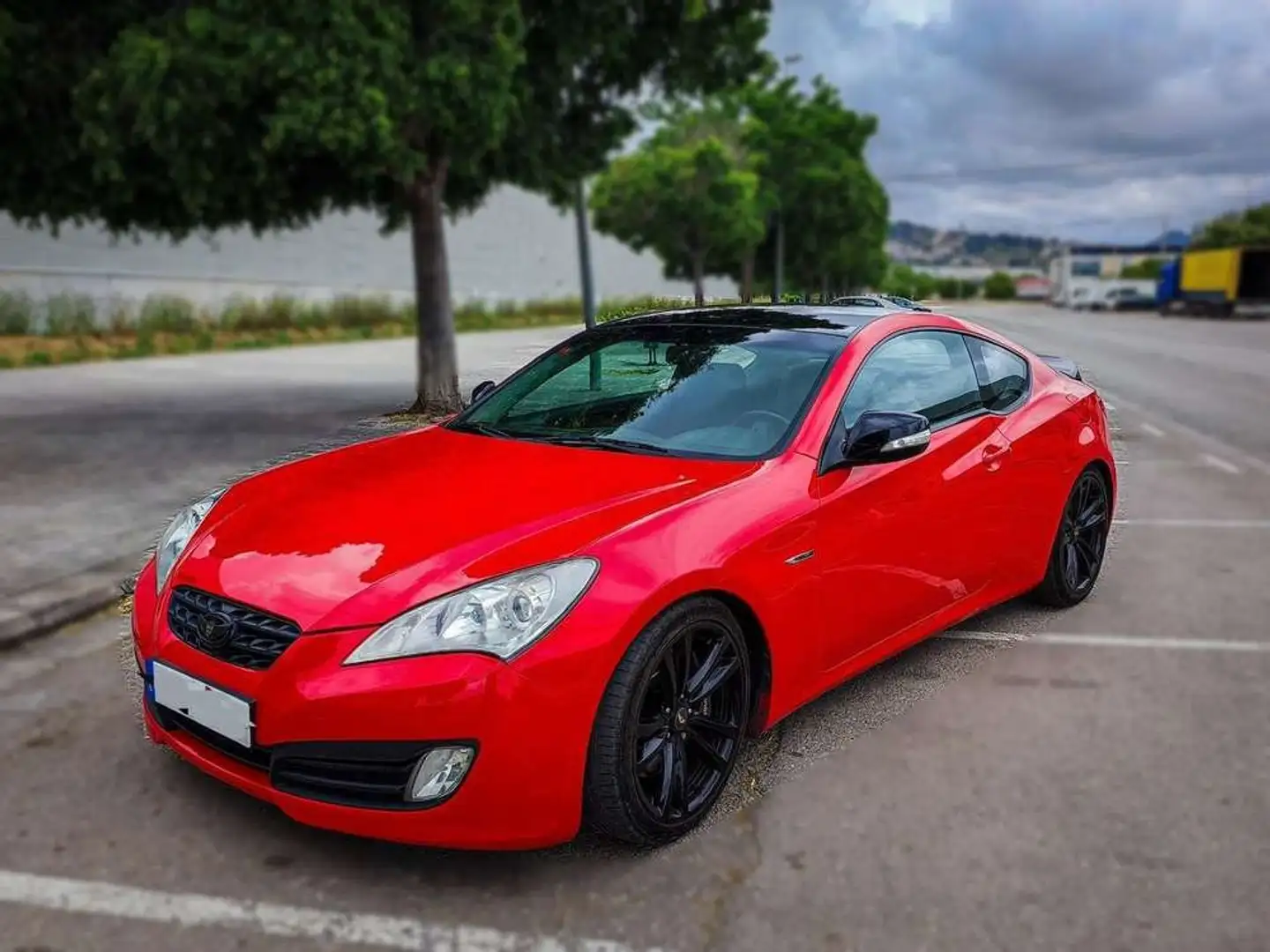 Hyundai Genesis Coupé 2.0t Sport Rot - 2