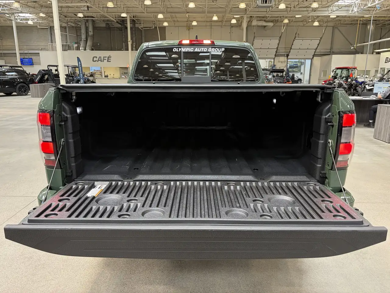 Nissan Frontier снимка Nissan Frontier