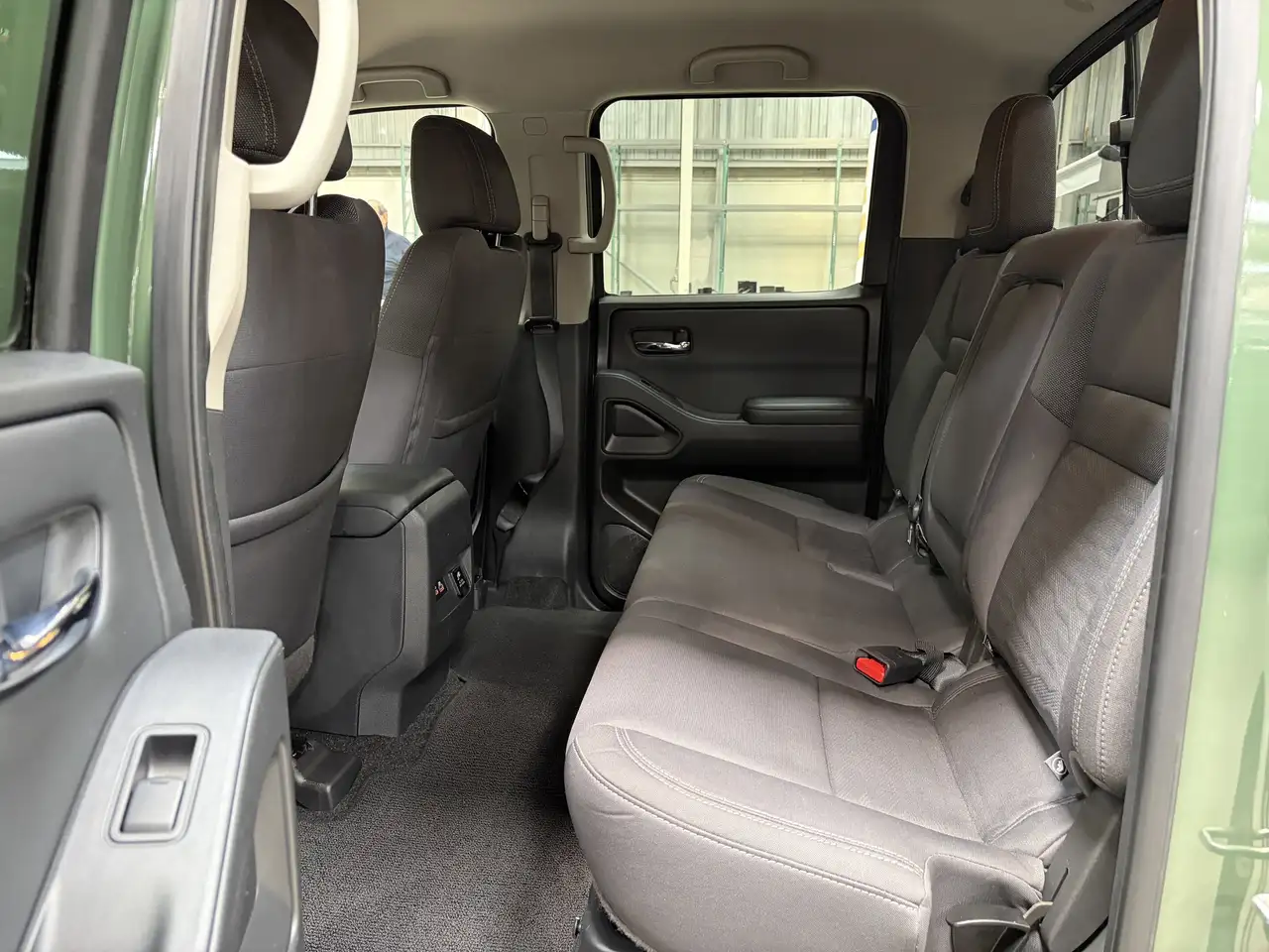 Nissan Frontier снимка Nissan Frontier