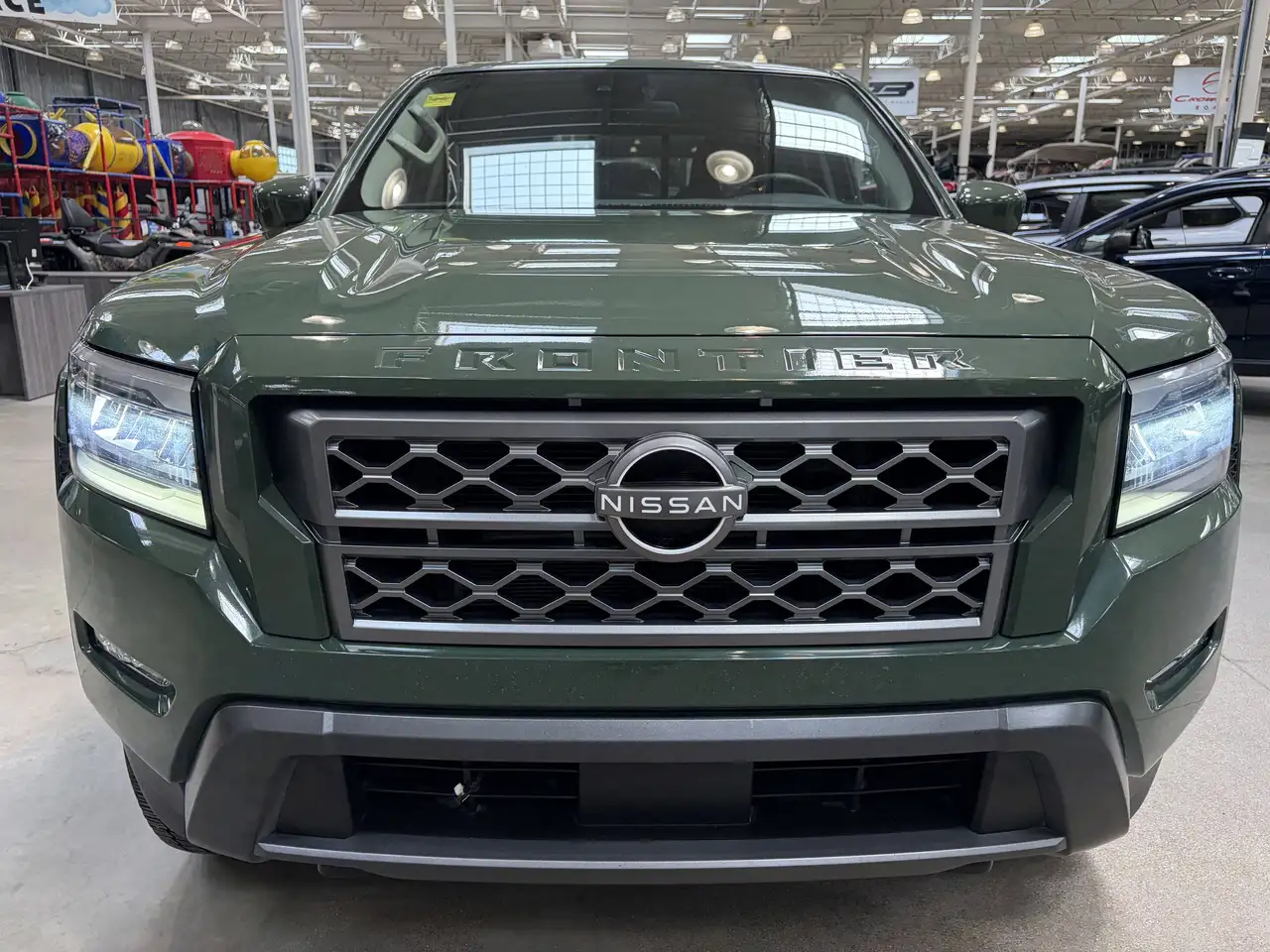 Nissan Frontier снимка Nissan Frontier