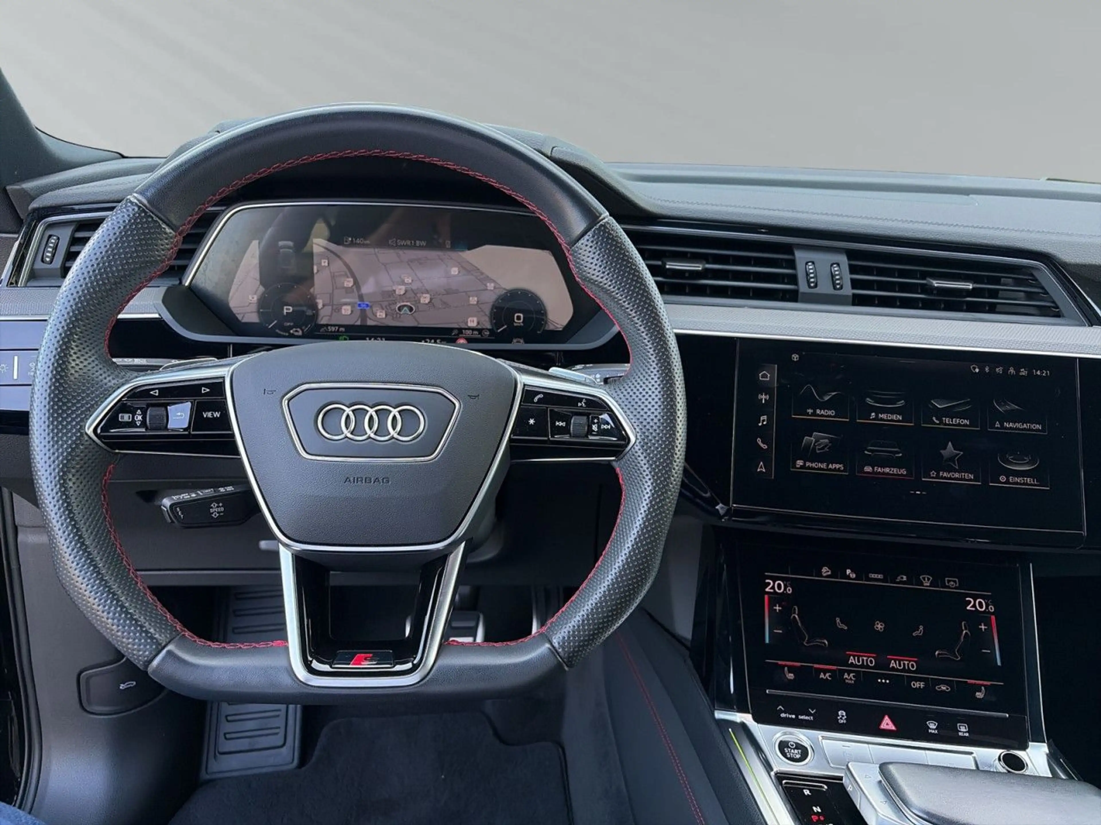 Audi Q8 e-tron 50 quattro edition S line Matrix Kamera — photo 12