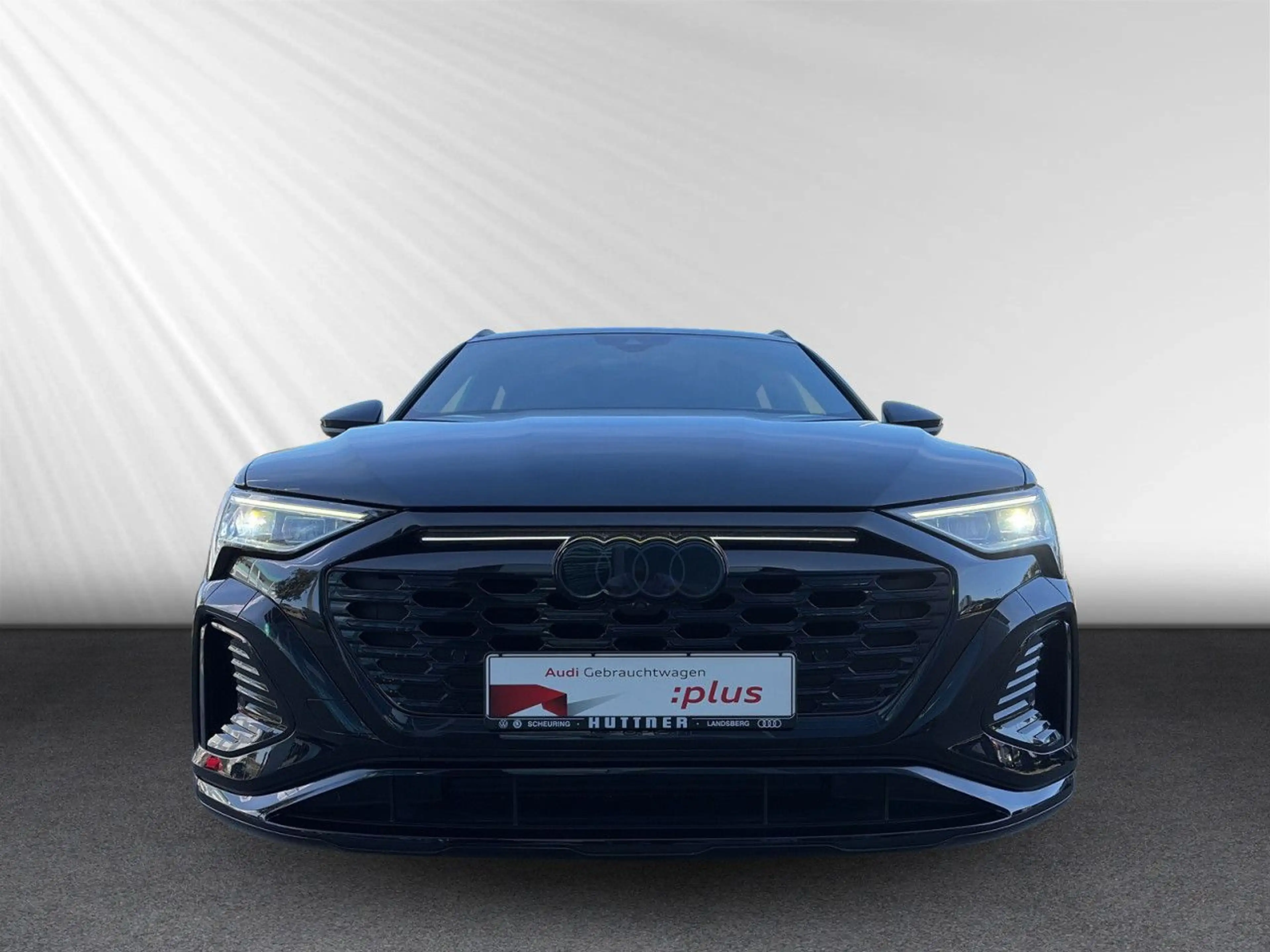 Audi Q8 e-tron 50 quattro edition S line Matrix Kamera — photo 5