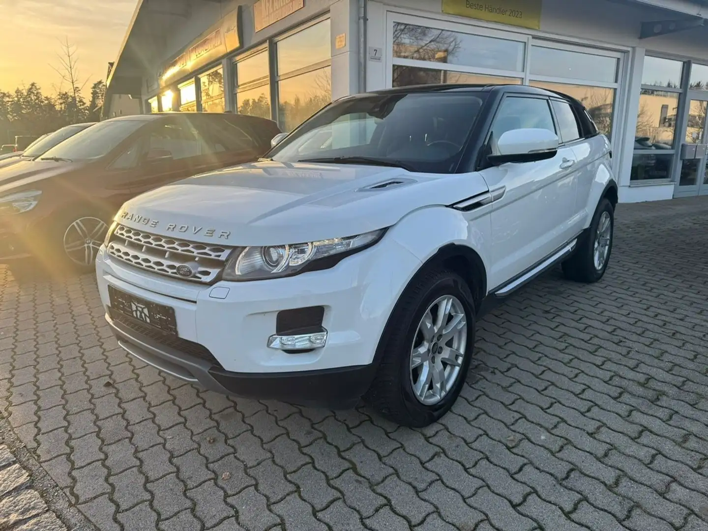 Land Rover Range Rover Evoque Prestige - TÜV 09.2026. - Weiß - 1