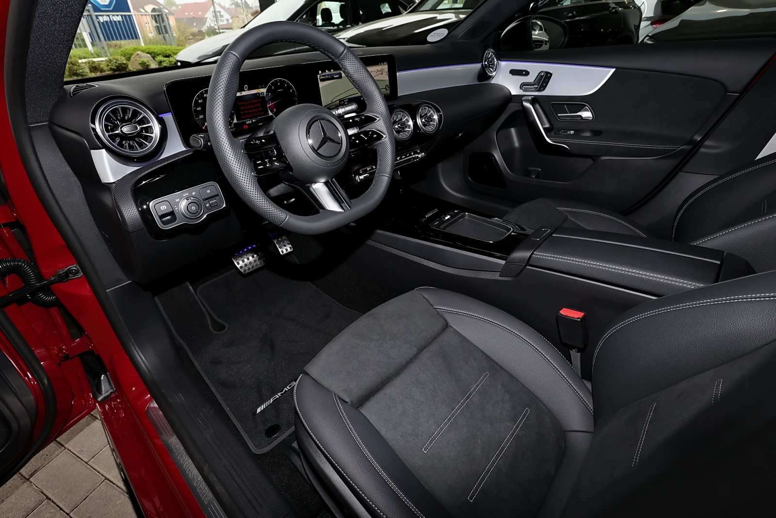 Mercedes-Benz A 250
