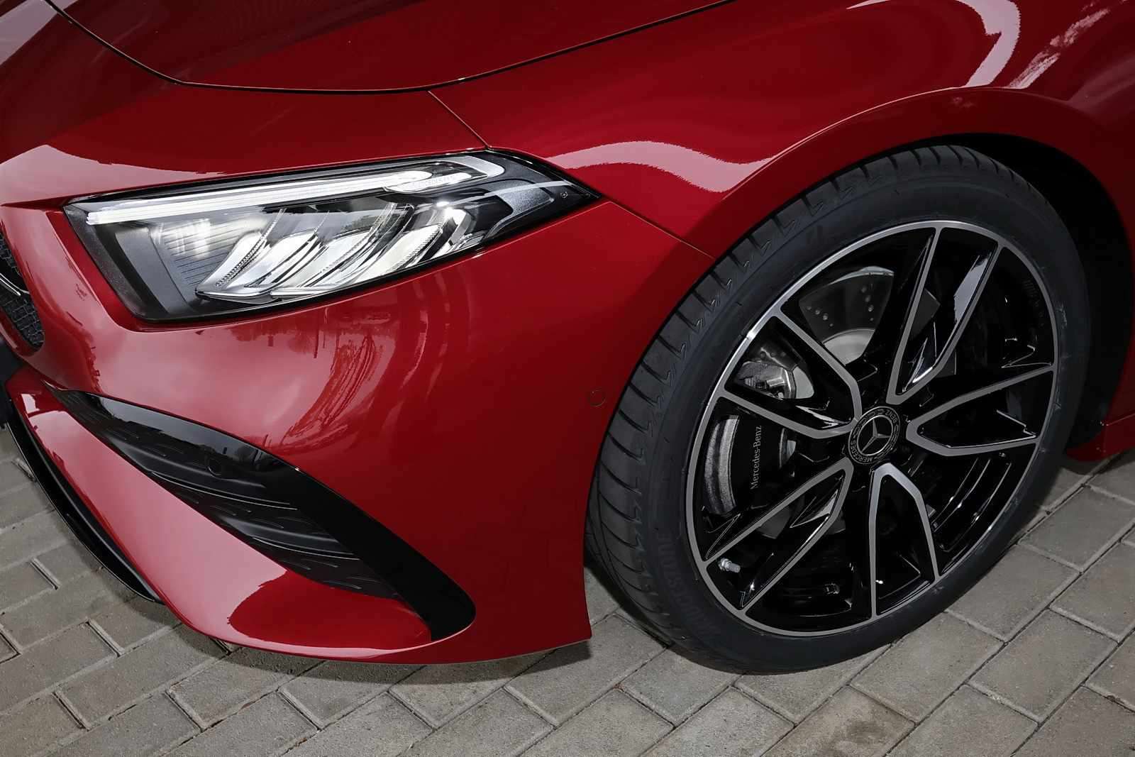 Mercedes-Benz A 250