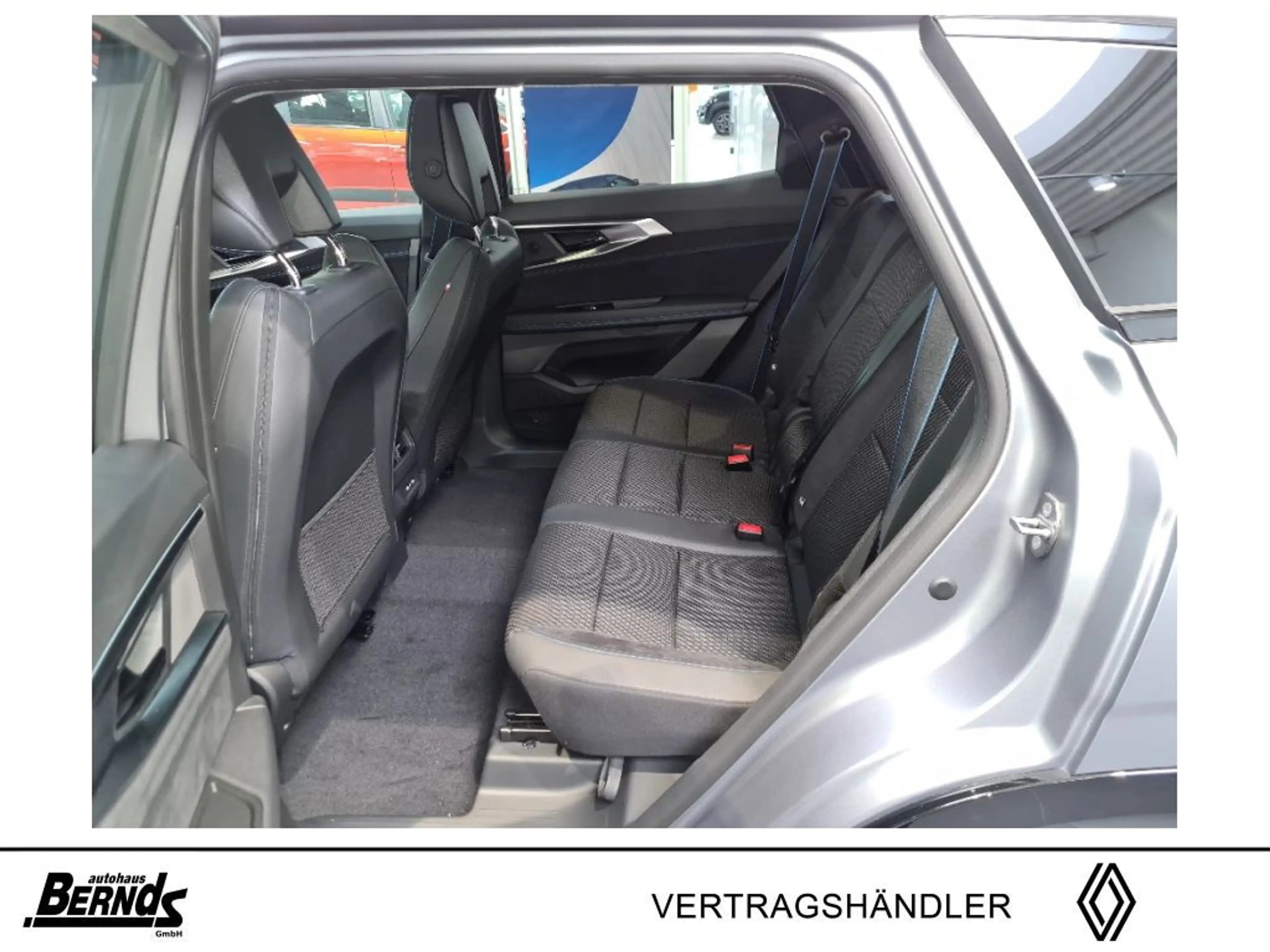Renault Espace E-TECH Full Hybrid 200 Esprit Alpine Panorama — photo 7