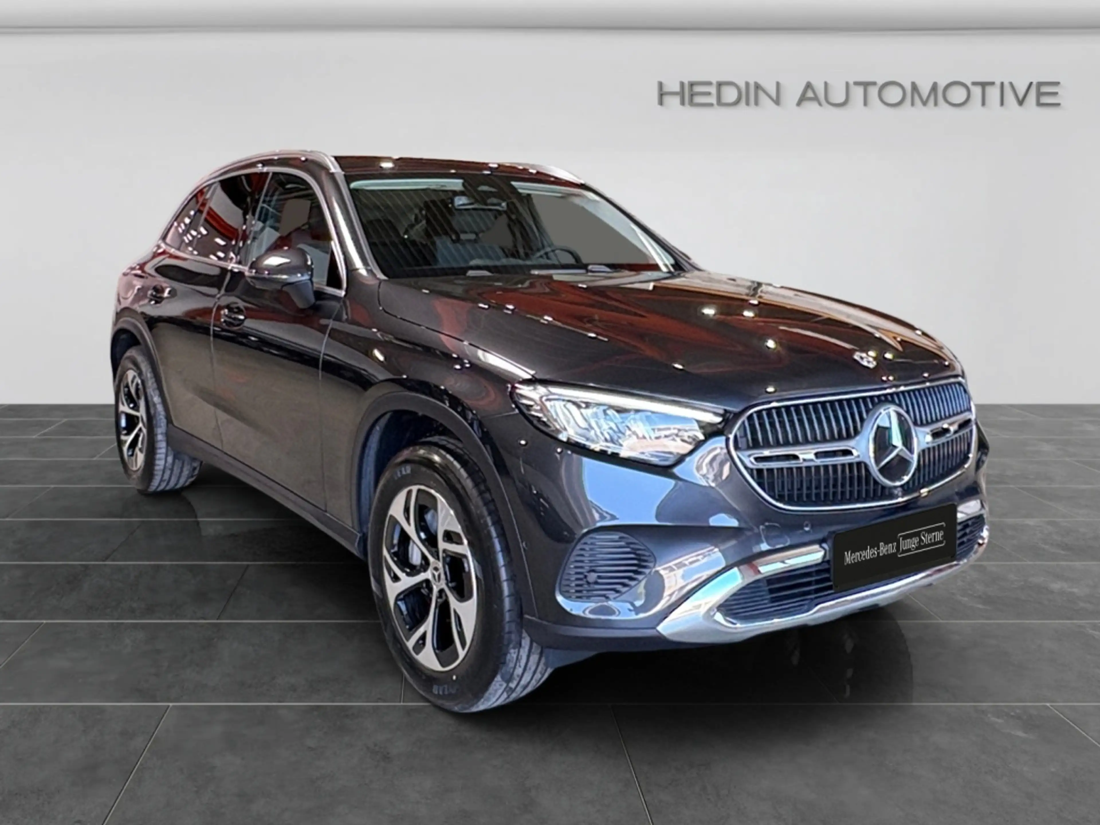 Mercedes-Benz GLC 300 e 4M AVANTGARDE|LED|AHK|360|CARPLAY|SHZ — photo 9