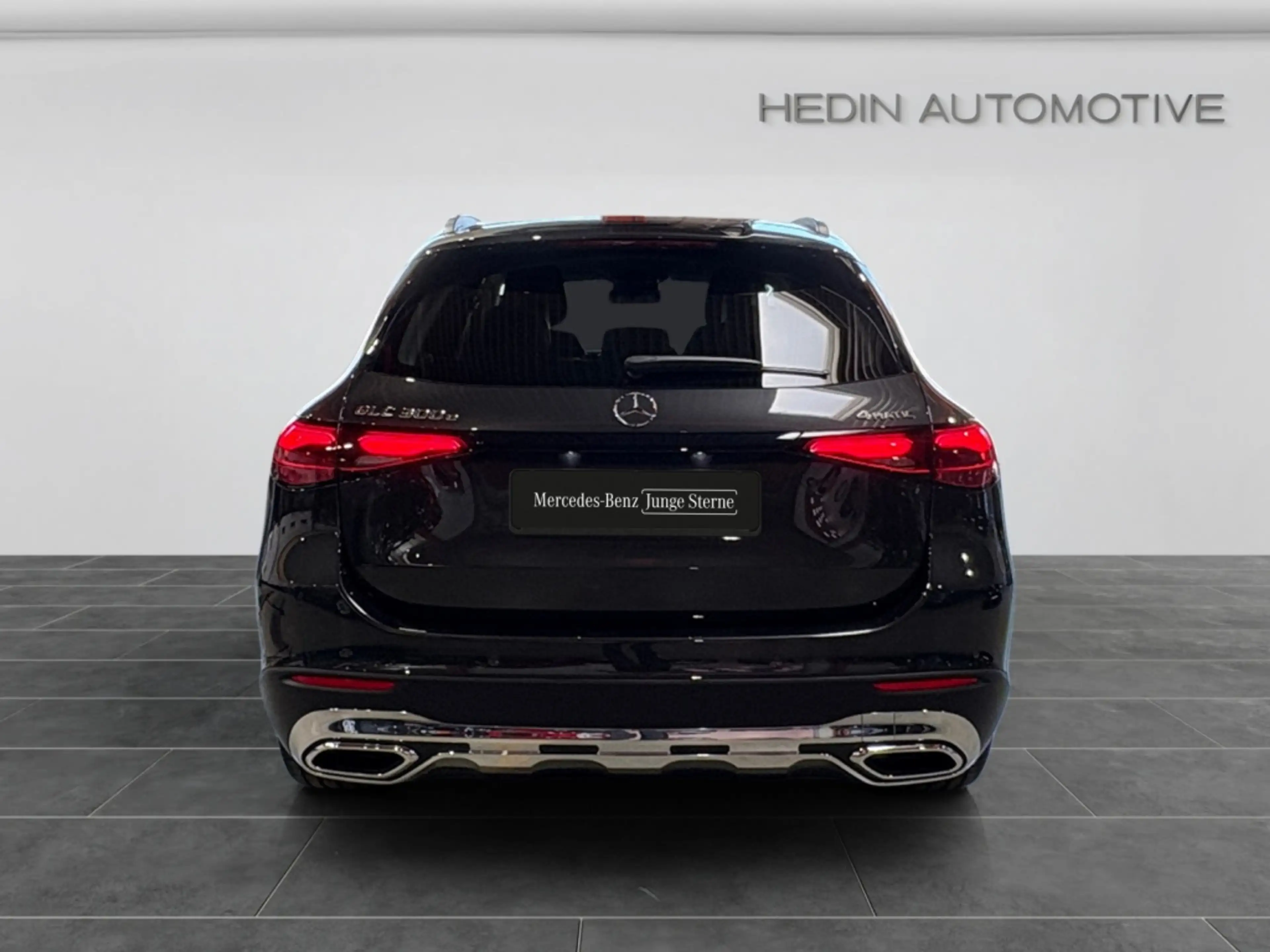 Mercedes-Benz GLC 300 e 4M AVANTGARDE|LED|AHK|360|CARPLAY|SHZ — photo 6