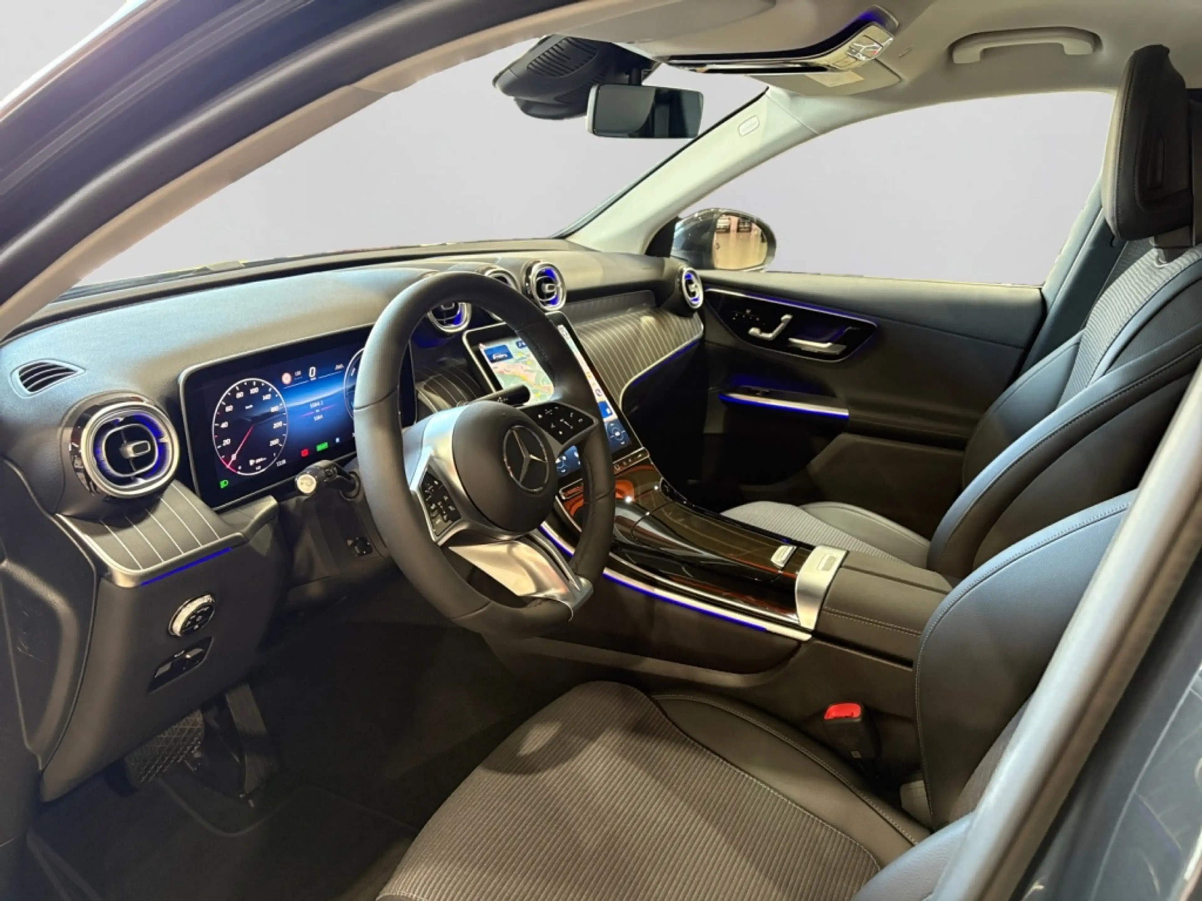 Mercedes-Benz GLC 300 e 4M AVANTGARDE|LED|AHK|360|CARPLAY|SHZ — photo 11