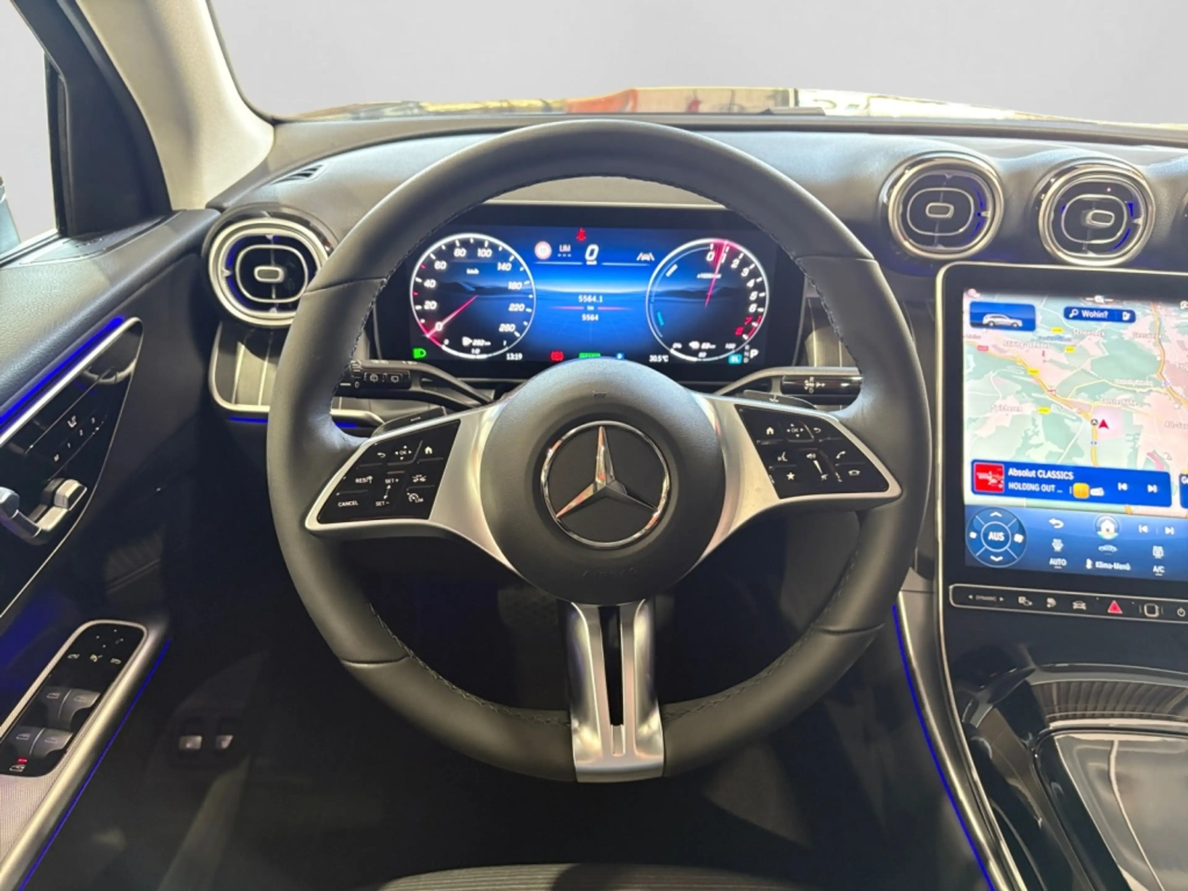 Mercedes-Benz GLC 300 e 4M AVANTGARDE|LED|AHK|360|CARPLAY|SHZ — photo 14