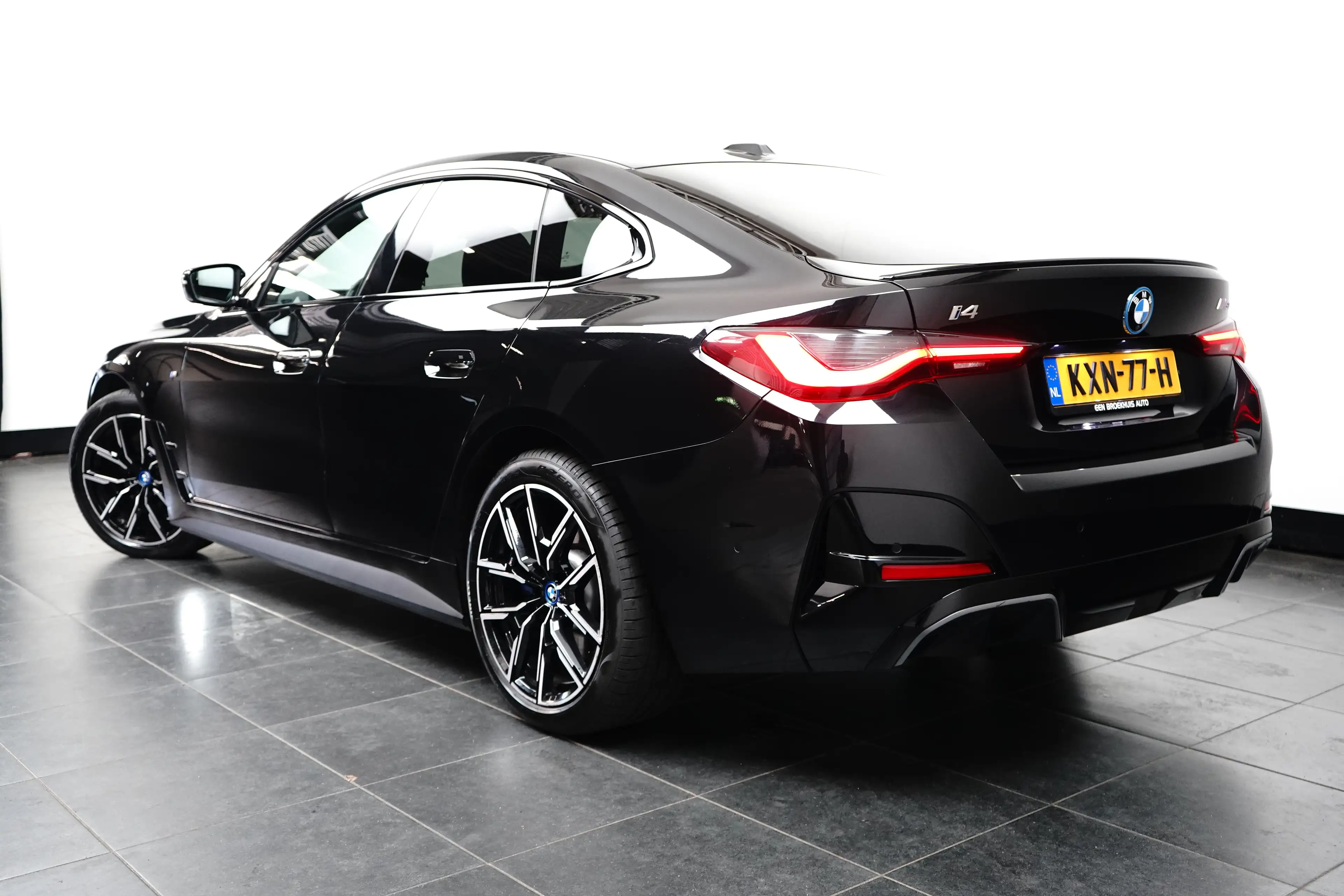BMW i4 M50 84KWH 544PK HIGH EXECUTIVE M-SPORT SOH 92,96% — photo 6