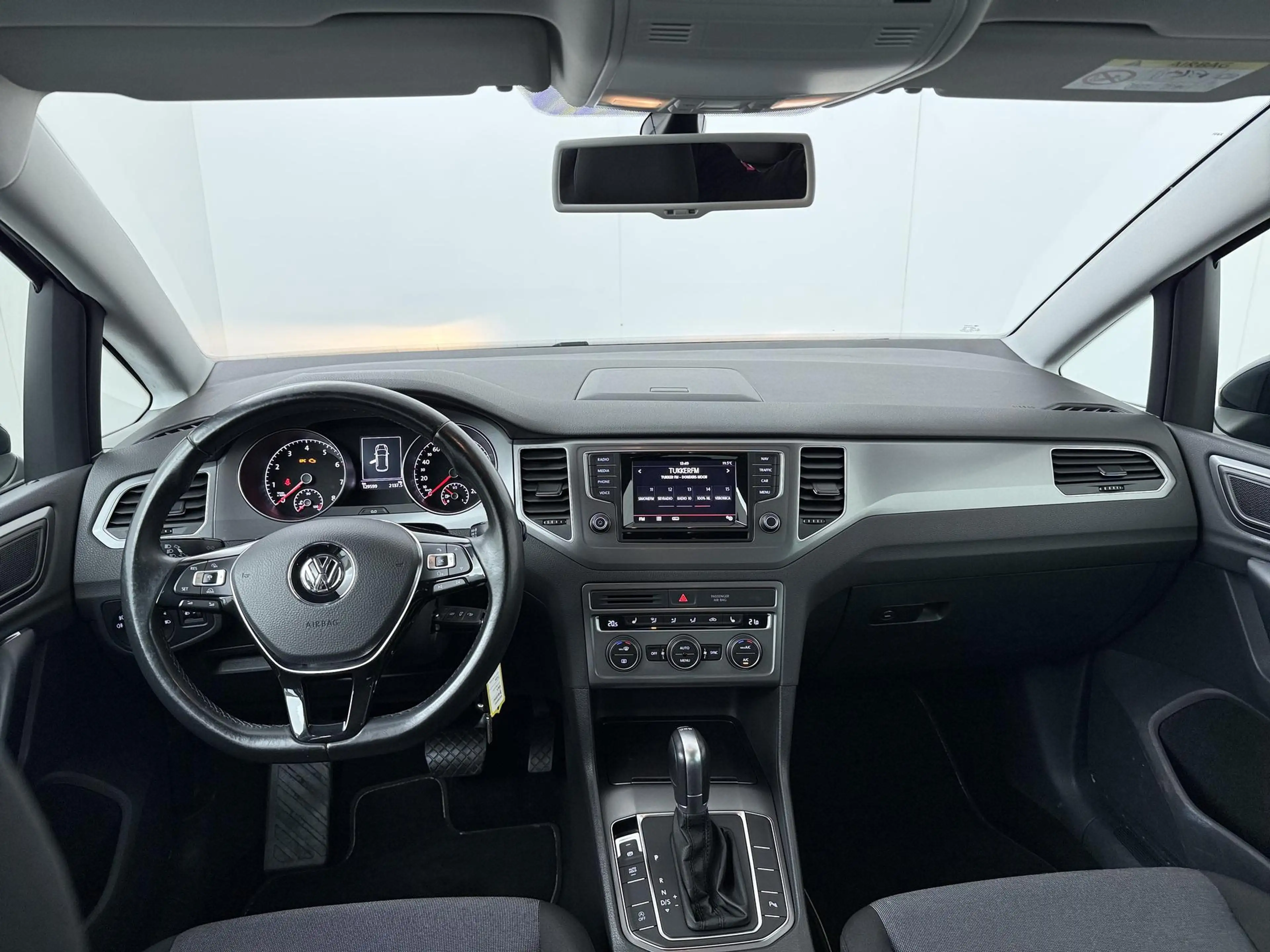 Volkswagen Golf Sportsvan 1.2 TSI Highline Automaat - Navigatie - Stoelverwa — photo 12