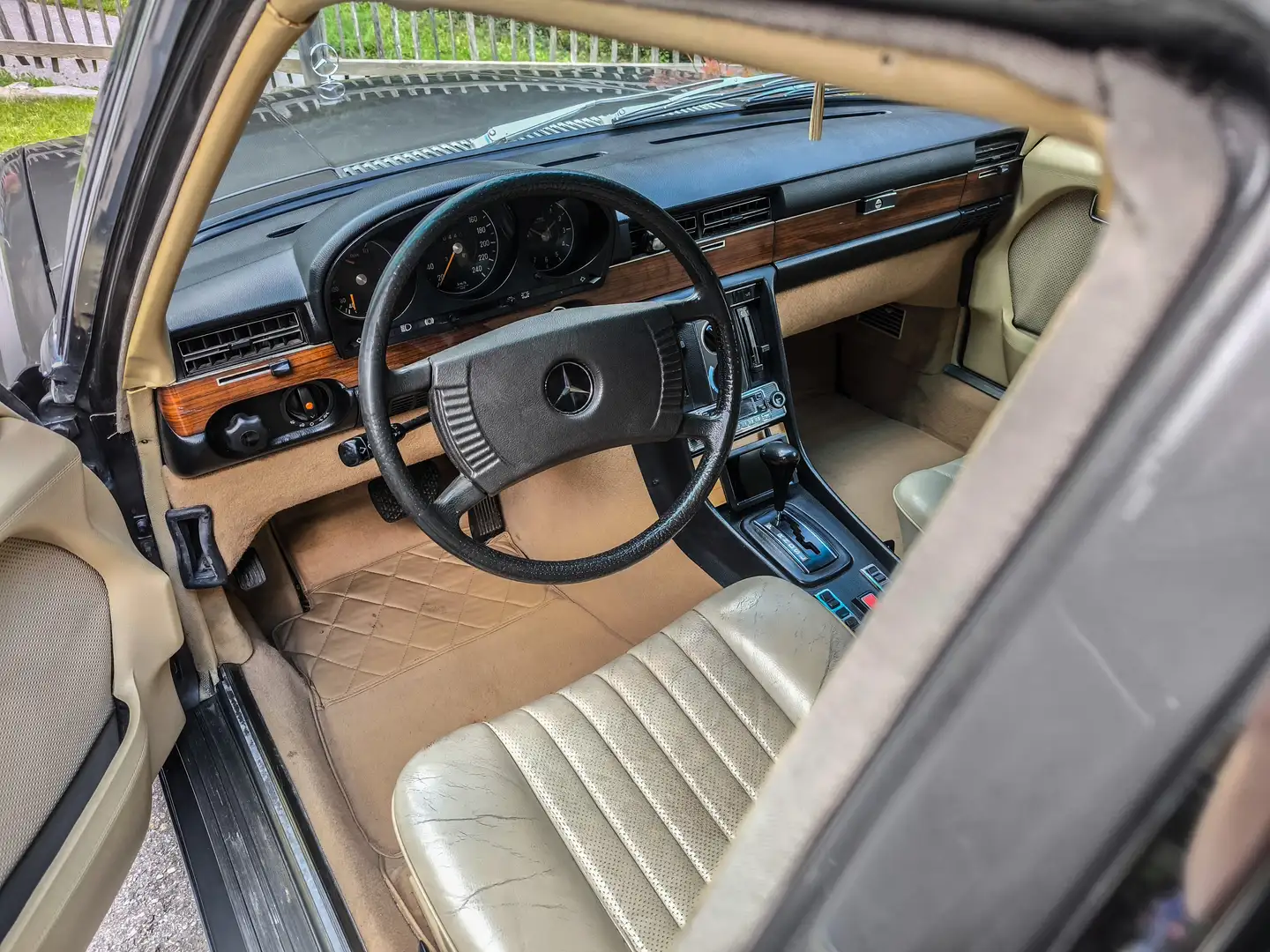 Mercedes-Benz 450 S-Klasse 450SEL W116 (4.5l V8 Automatik) Argent - 2
