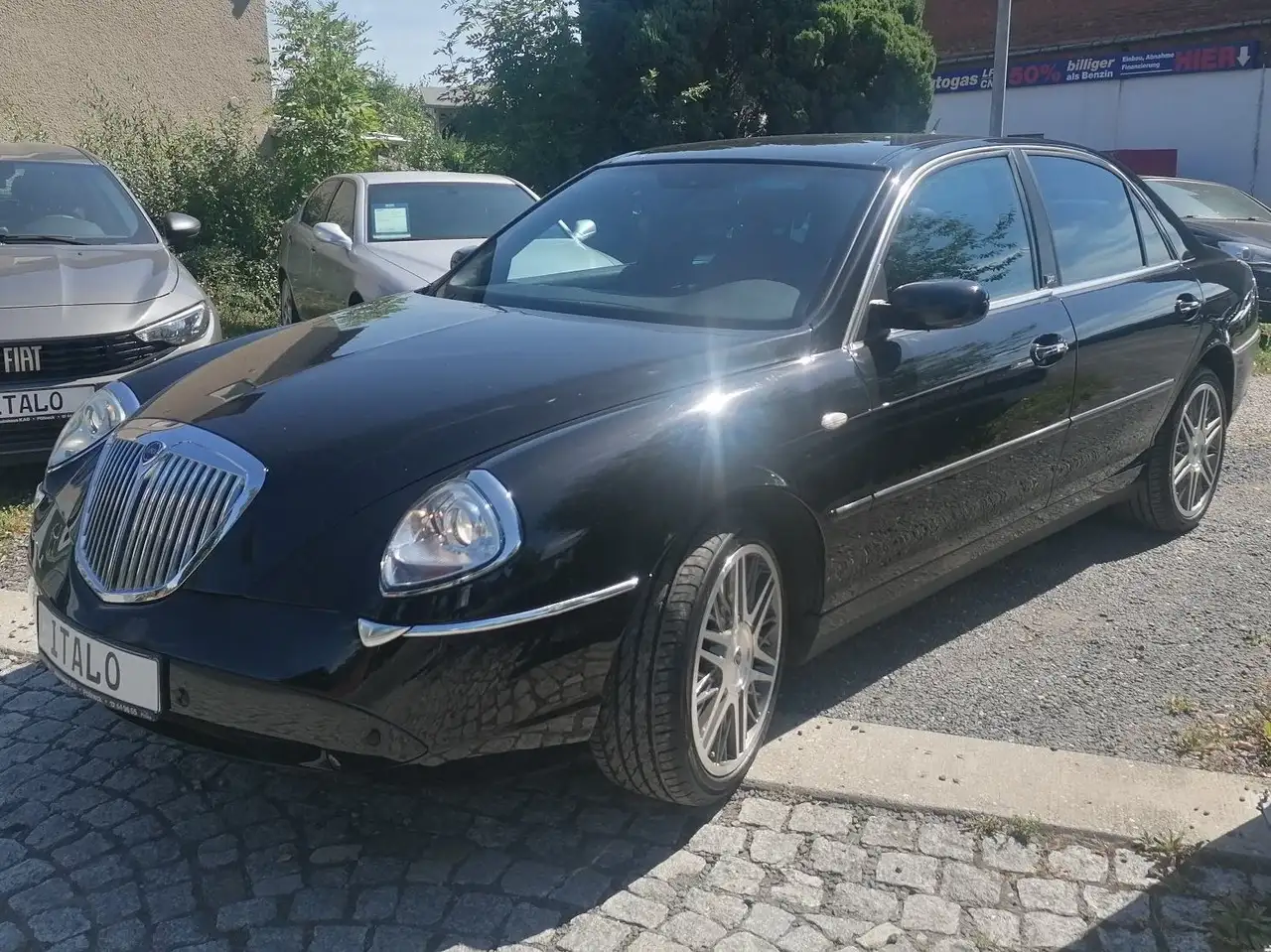 Lancia Thesis