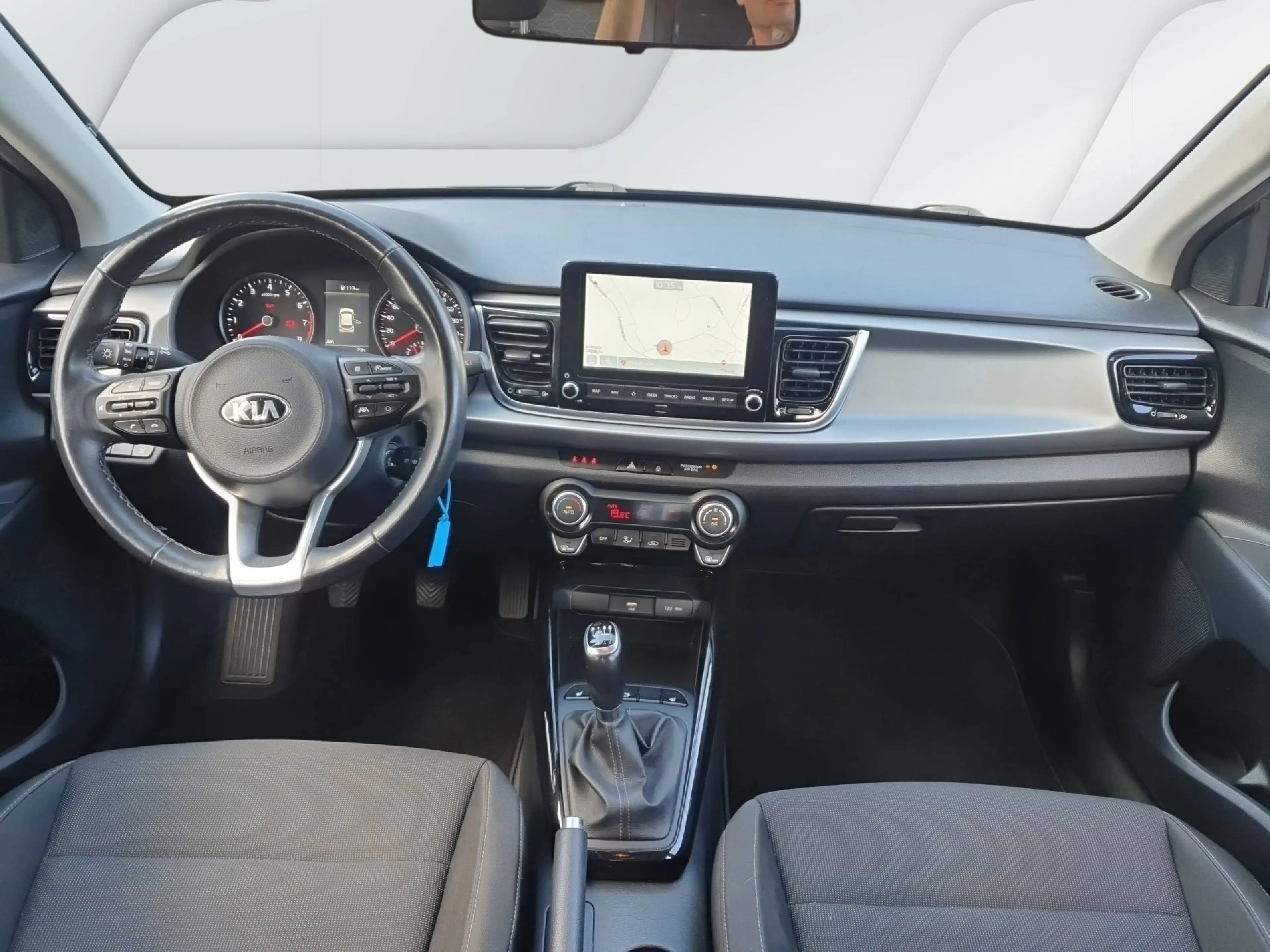 Kia Rio 1.0T Vision Navi LED — photo 8