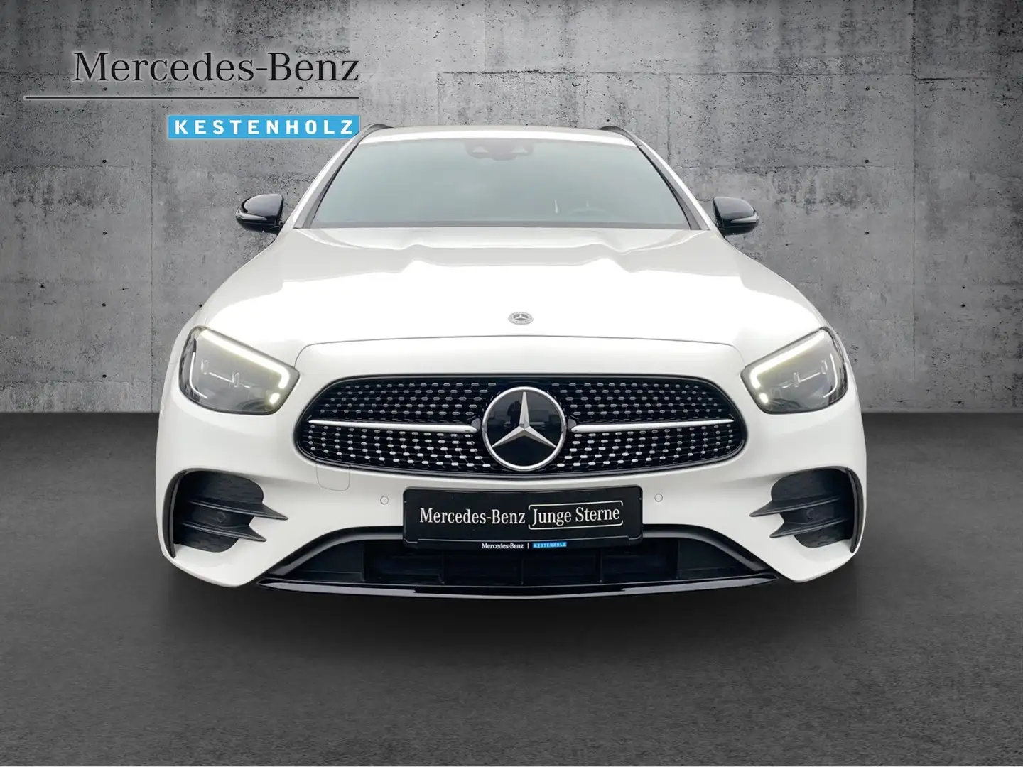 Mercedes-Benz E 300 E 300 de 4M T AMG+NIGHT+AHK+DISTRO+KAMERA+EASYP Weiß - 2
