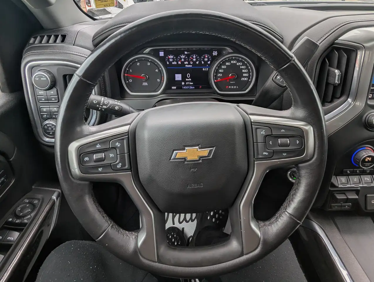 Chevrolet Silverado 2500 снимка Chevrolet Silverado 2500