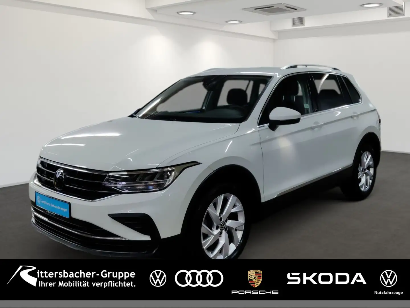 Volkswagen Tiguan 1.5 DAB+ Navi LED el Heckklappe Rückfahrk White - 1