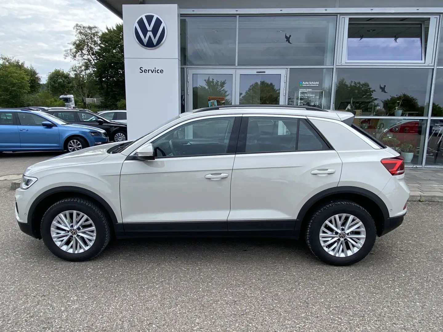 Volkswagen T-Roc 1.5 TSI DSG Life NAVI+LED+AHK+APP-CONNECT+ Grau - 2