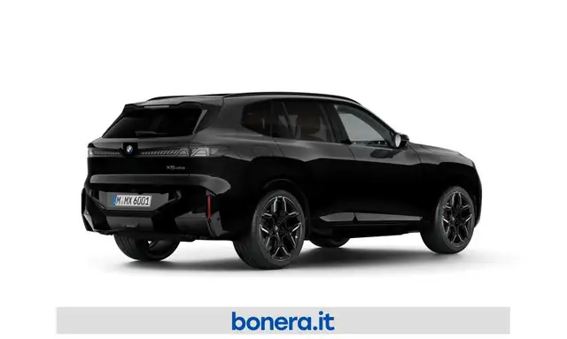 BMW X5 view 2