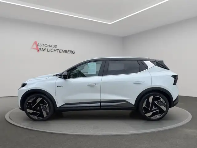 Mitsubishi Eclipse Cross view 2