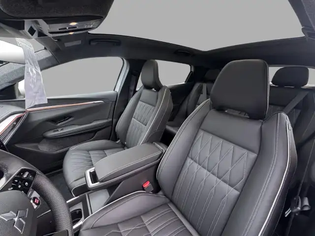 Mitsubishi Eclipse Cross view 9