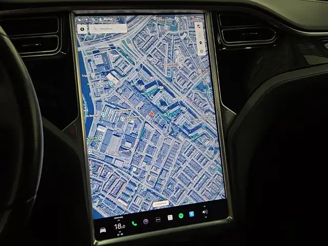 Tesla Model X view 6