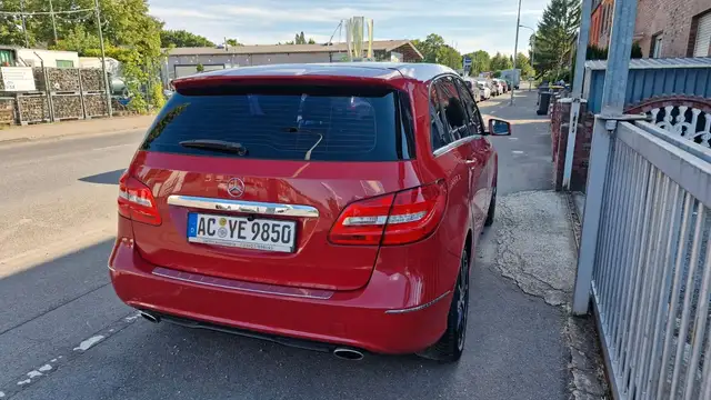 Mercedes-Benz B-Class view 6