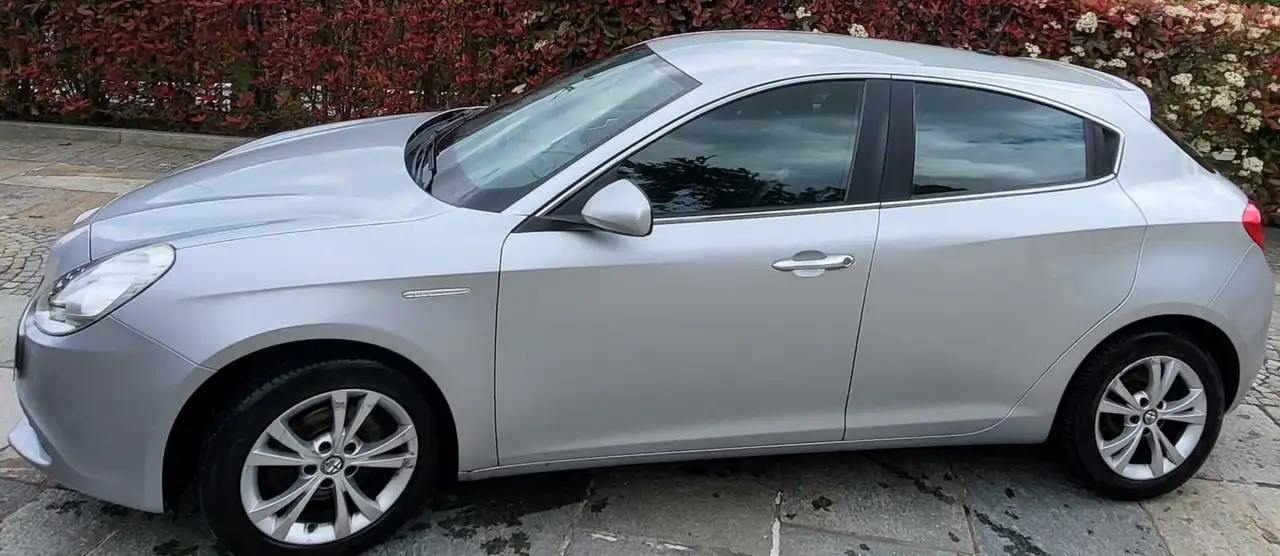 Alfa-romeo Giulietta GIULIETTA VPC 1.6 JTDM 105 CH S