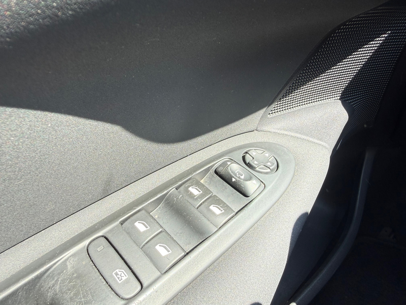 Citroen C4 1.4 VTi Collection Clima | Navi | Leer | PDC | LM — photo 13