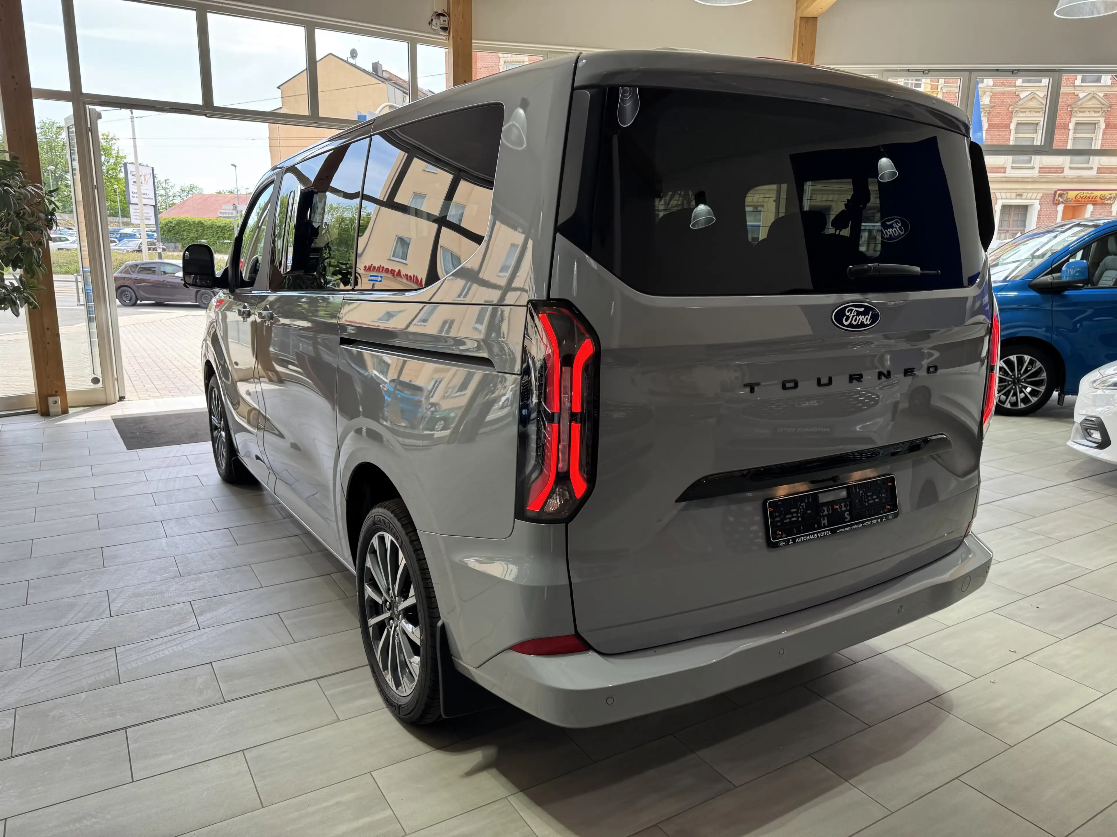 Ford Tourneo Custom Titanium X L1 FWD — photo 7