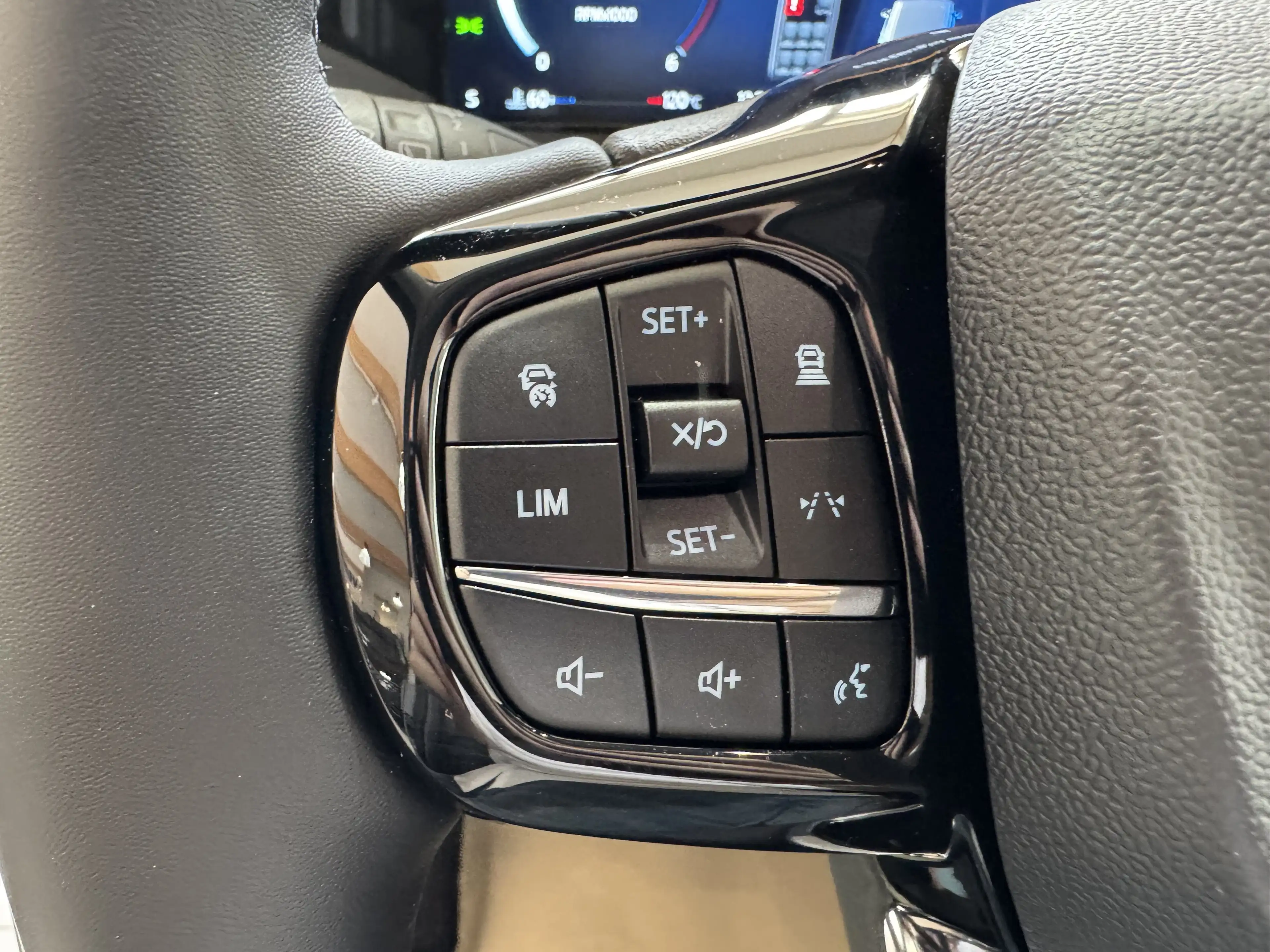 Ford Tourneo Custom Titanium X L1 FWD — photo 13