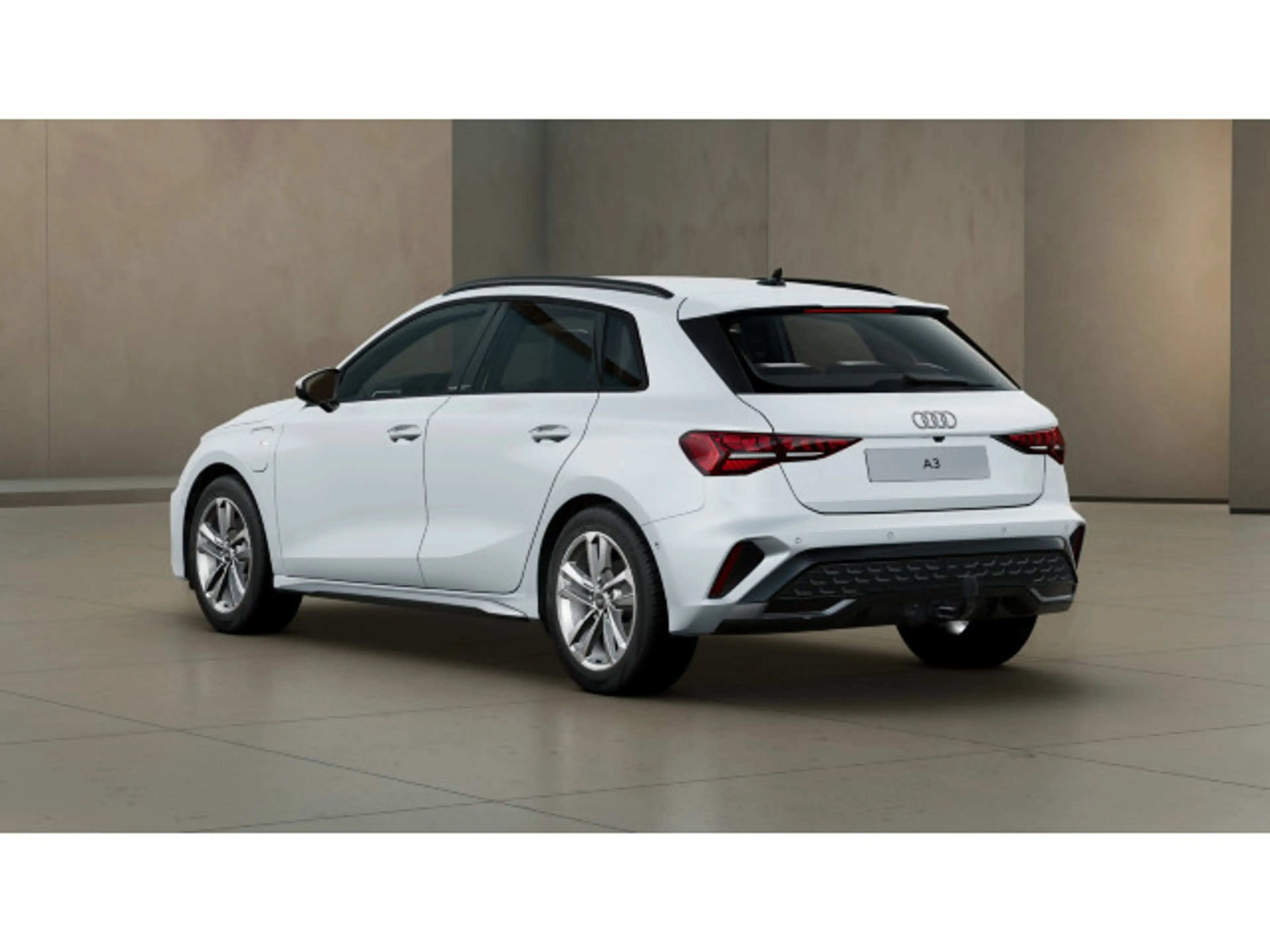 Audi A3 TFSI e-Hybrid S tronic S line LED/S — photo 4