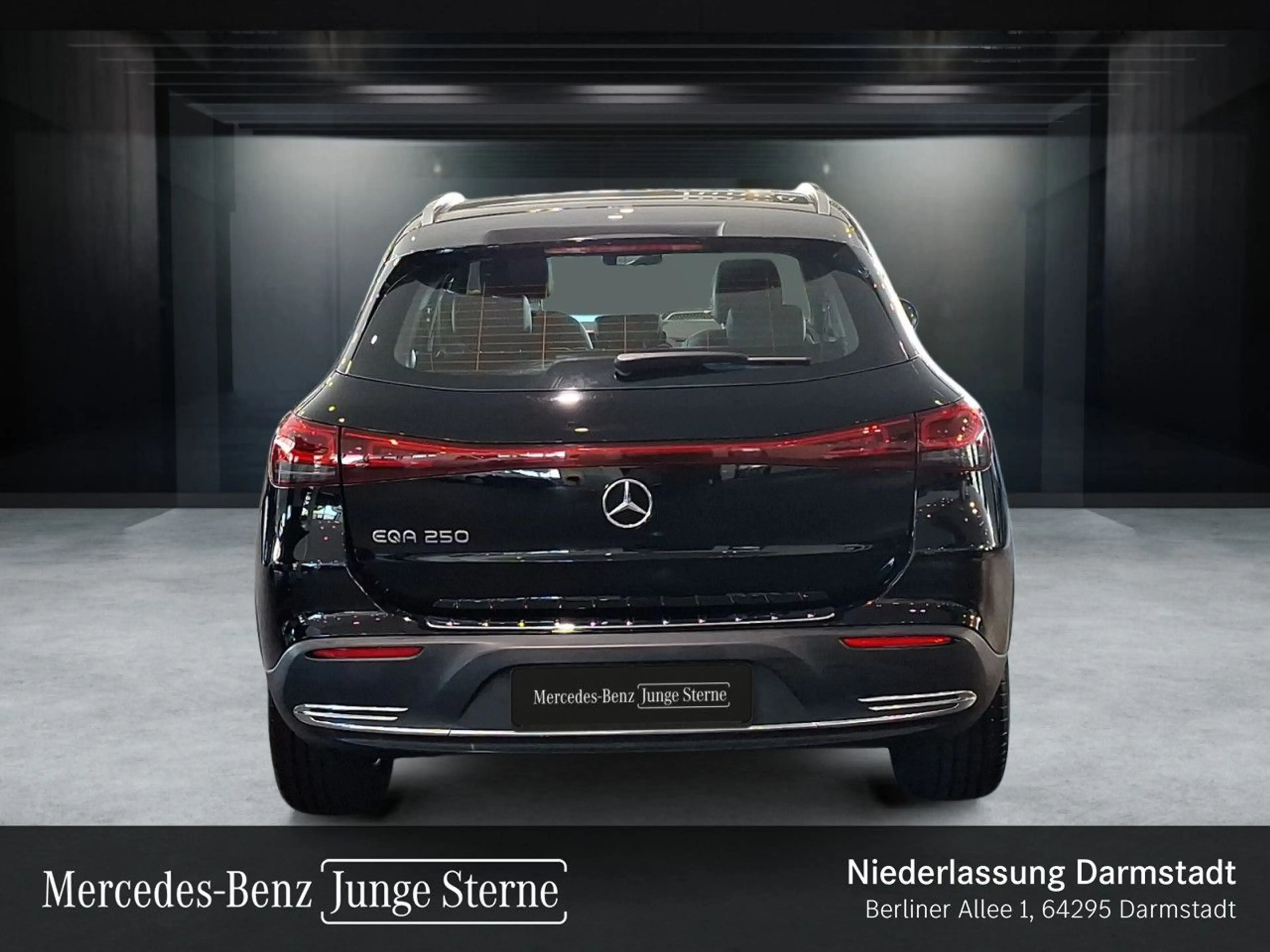 Mercedes-Benz EQA 250 PROG+PANO+MEMORY+SPUR — photo 6