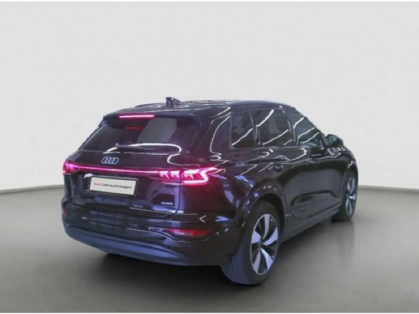 Audi Q6 e-tron qu. Adv. *MATRIX*AHK*360°*PARKASSIST+* Schwarz - 2