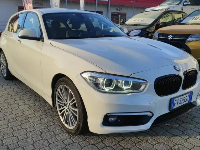 BMW 118 2.0 TD 150CV AUTOMATICA *OTTIME CONDIZIONI*