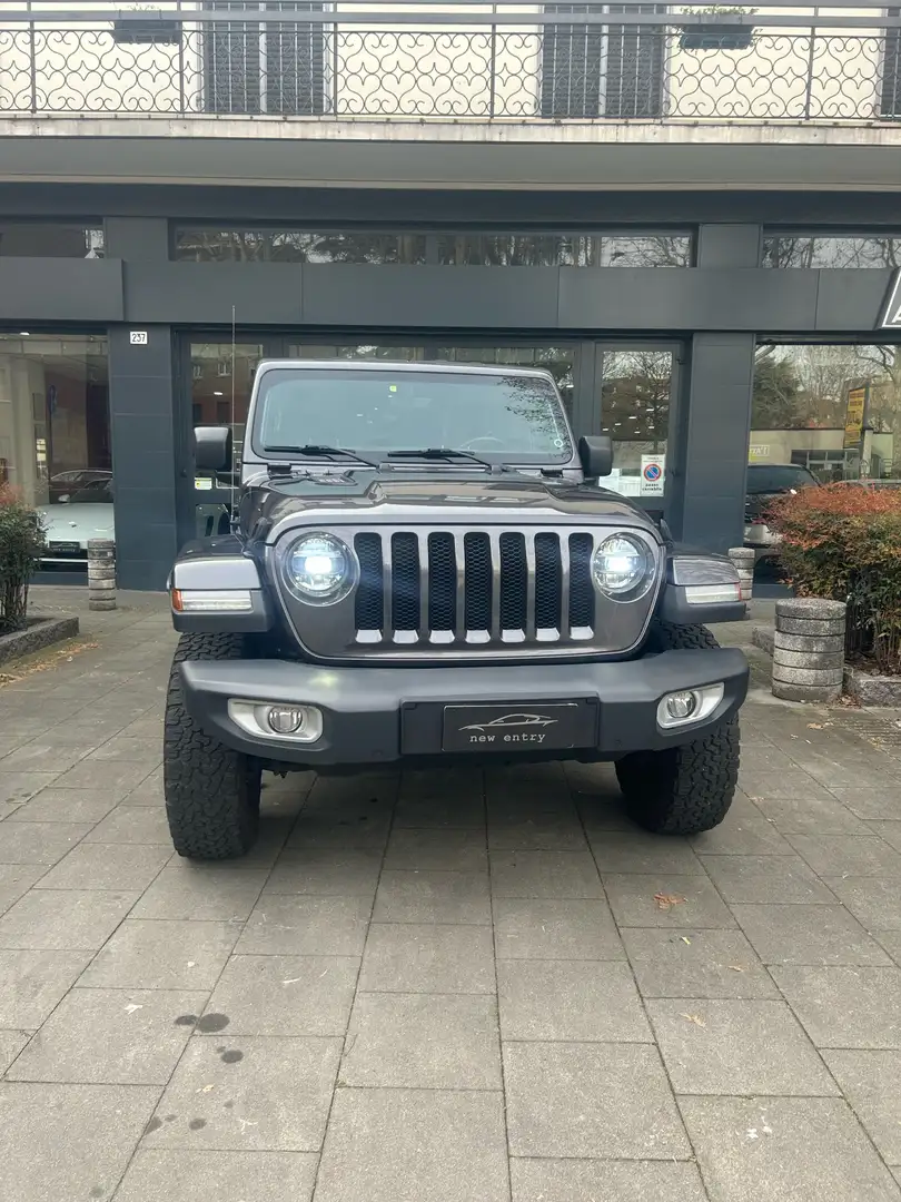 Jeep Wrangler Wrangler Unlimited 2.2 mjt II Sahara auto Grau - 1