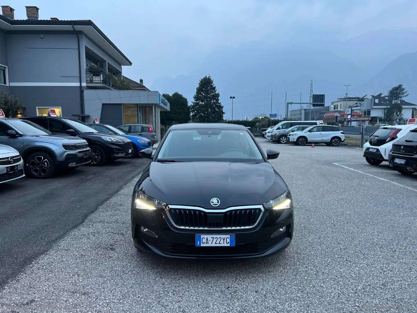 Skoda Scala 1.0 TSI 115 CV DSG Ambition Nero - 2