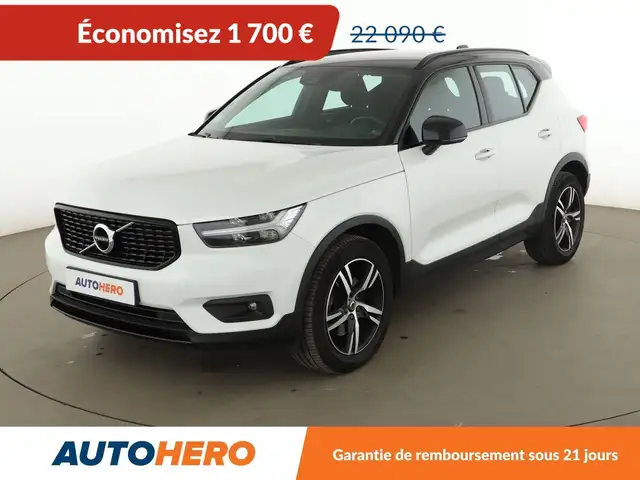 2018 Volvo XC40 in White for sale
