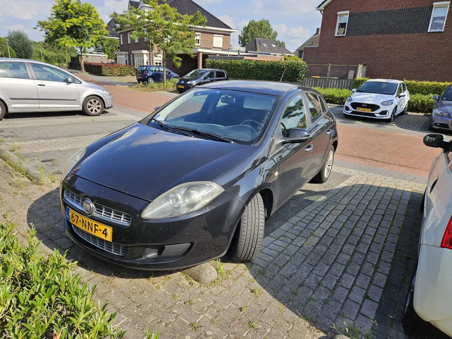 Fiat Bravo 1.4 Dynamic 5-deurs AIRCO Zwart - 2