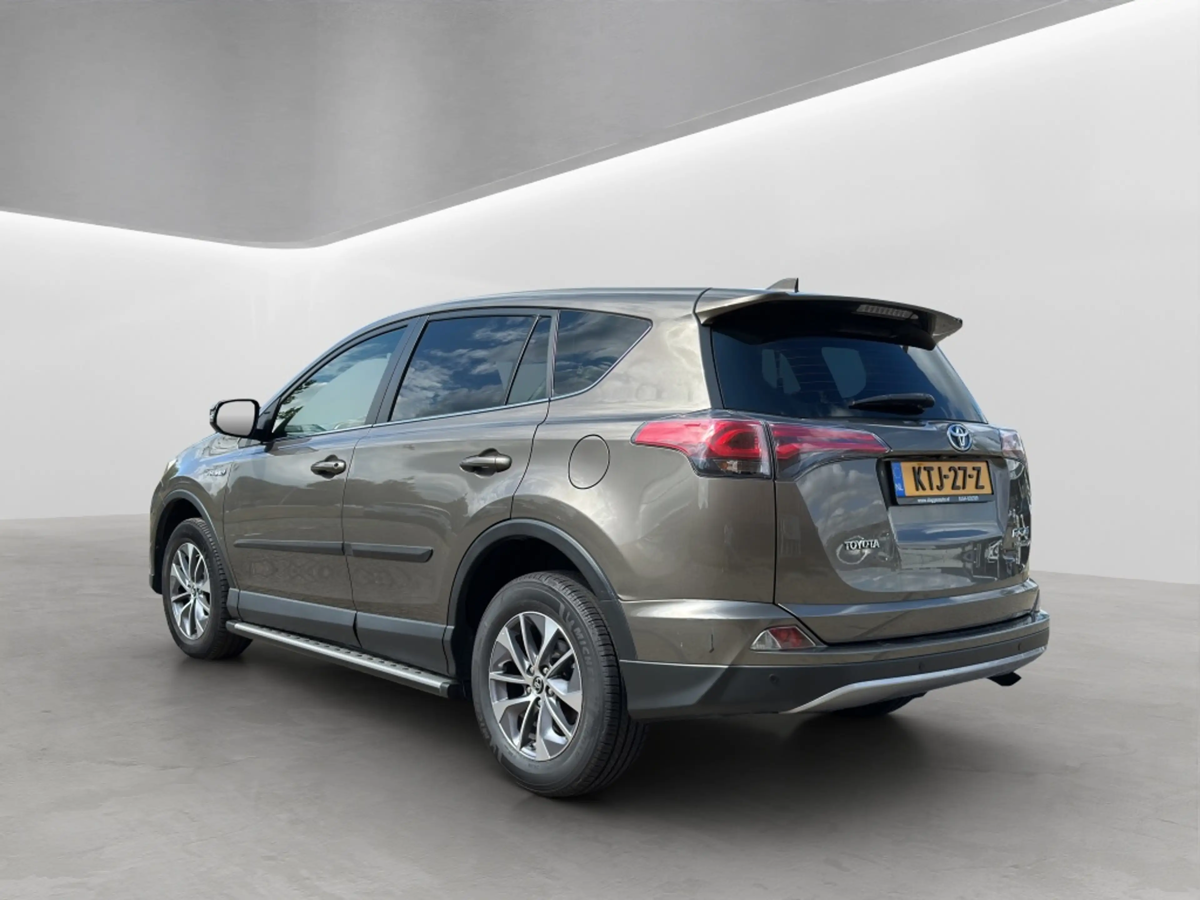 Toyota RAV 4 2.5 Hybrid AWD Executive LIM leder Navi PDC — photo 4