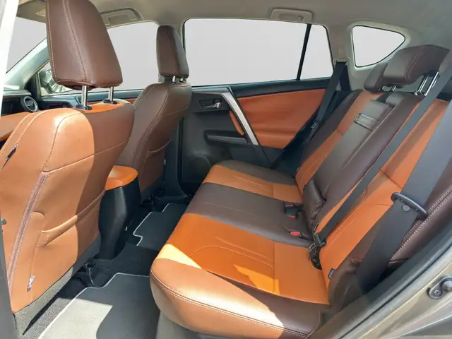 Toyota RAV4 view 23