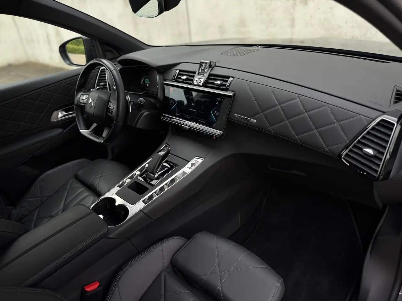 DS Automobiles DS 7 Crossback 2023 — фото 11