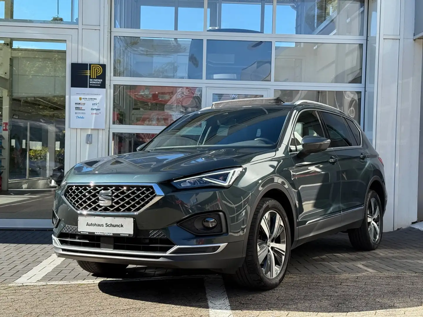 SEAT Tarraco Xcellence 2.0 TDI LED/PANO/AHK - 1