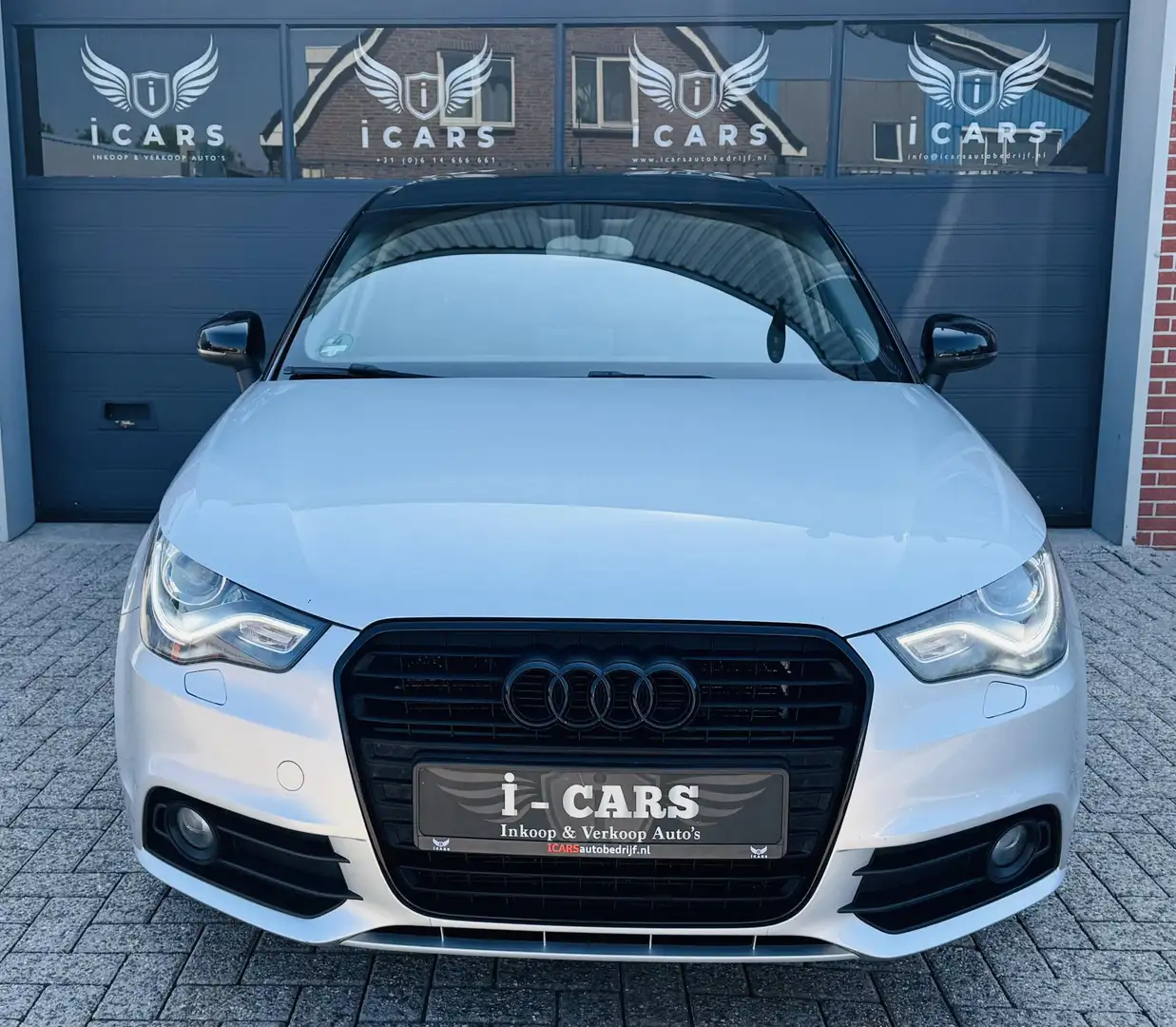 Audi A1 Sportback 1.4 TFSI Pro S-Line PANO NAVI BOSE AUDI Grijs - 2