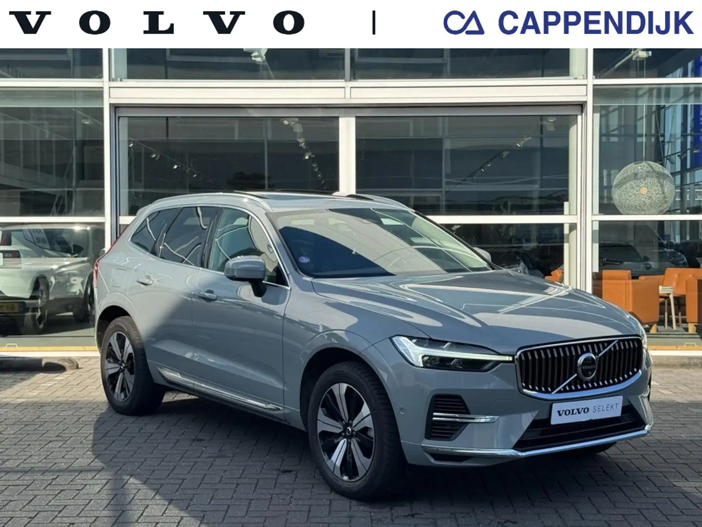 Volvo XC60 T6 398PK AWD Plus Bright| Panodak| Adap.Cruise| 36 Grijs - 1