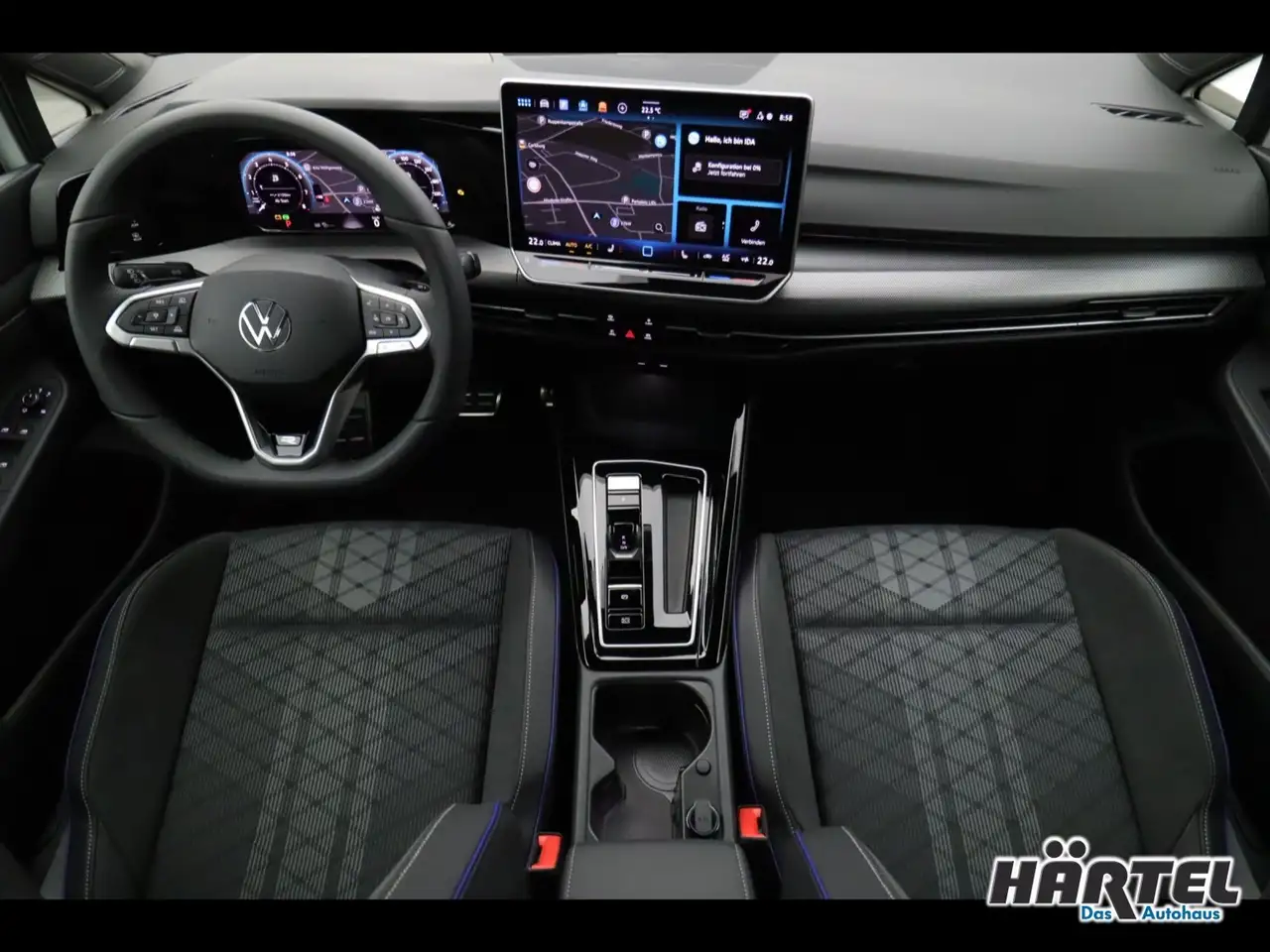 Volkswagen Golf R-LINE BLACK STYLE 1.5 ETSI DSG Sportpaket 11