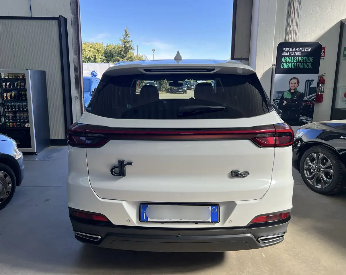 DR Automobiles DR6.0 2023