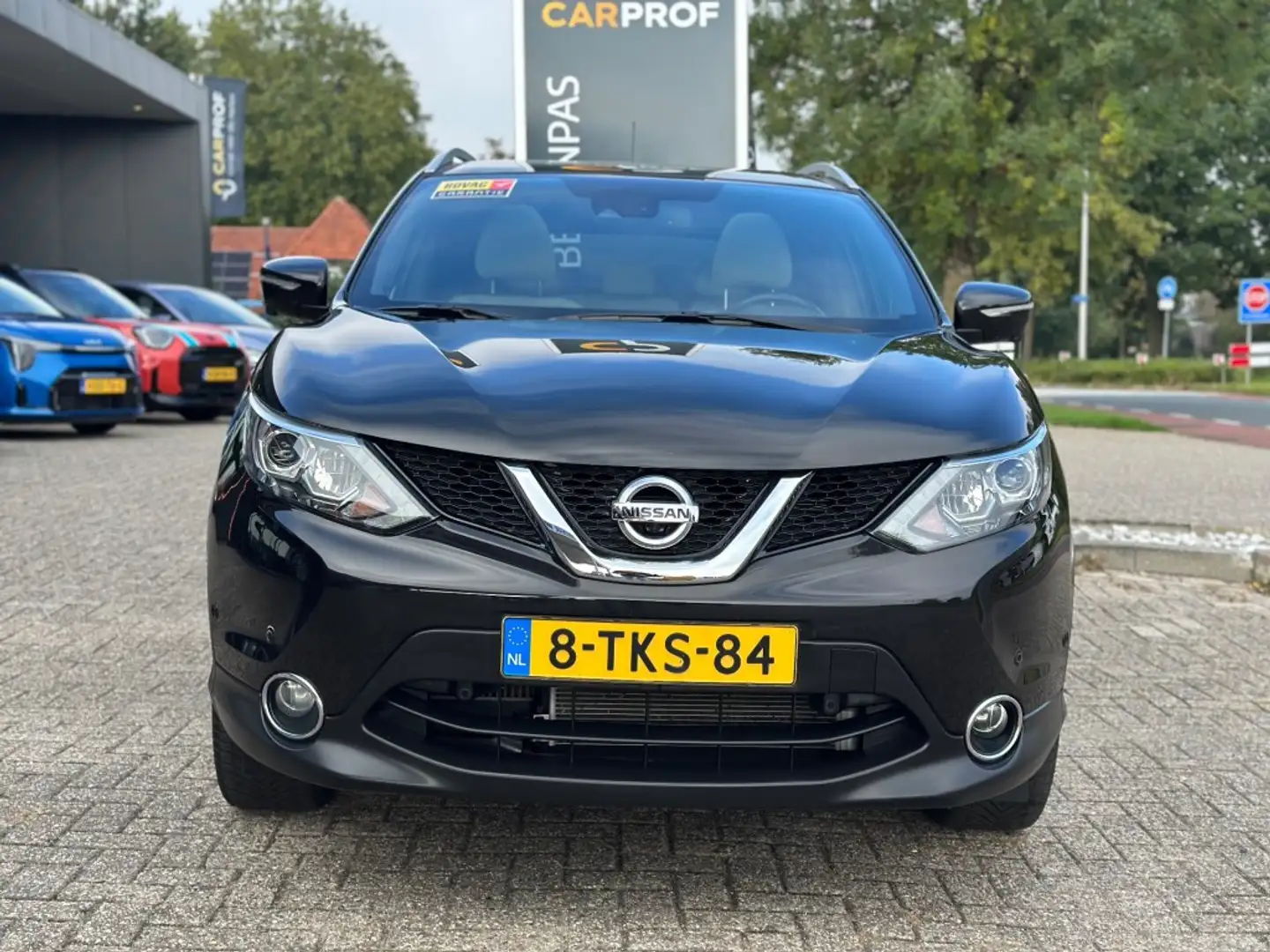 Nissan Qashqai 1.2 Premier Edition perfect onderhouden '' 360 cam Schwarz - 2