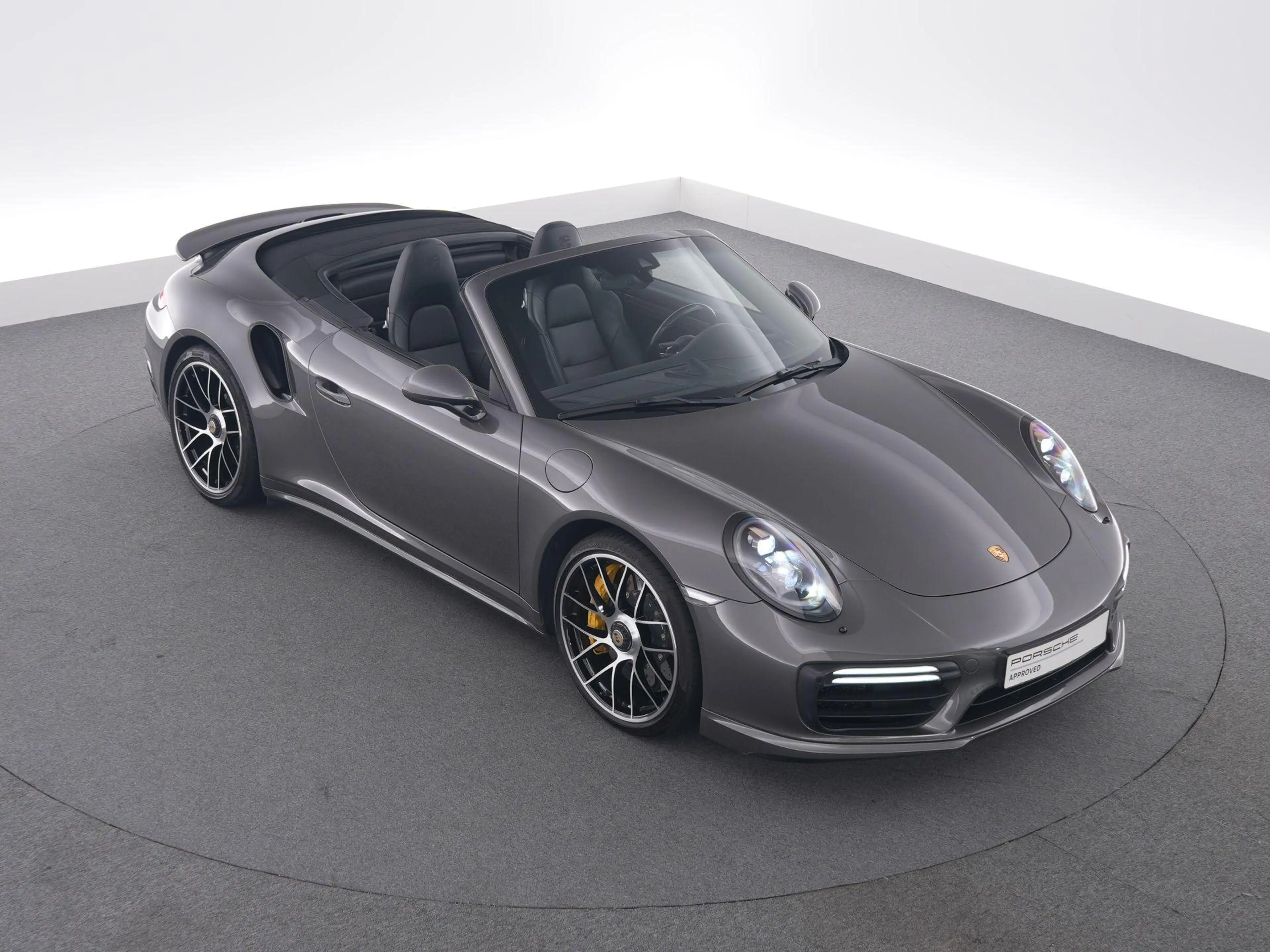 Porsche 991 Cabrio 3.8 Turbo S — photo 9